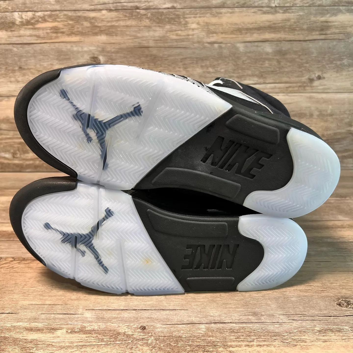 Nike Air Jordan 5 AJ5 Black Silver 44.5 US HF3975-001 Size US 11.5 / EU 44-45 - 6 Thumbnail