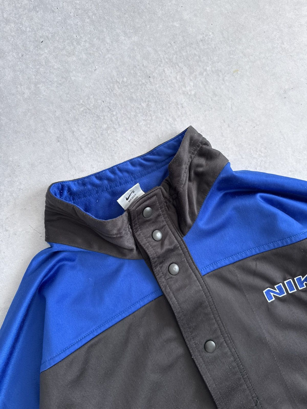 Nike Vintage Nike Men’s Y2K Retro Big Logo Button Up Track Jacket Size US XXL / EU 58 / 5 - 5 Thumbnail