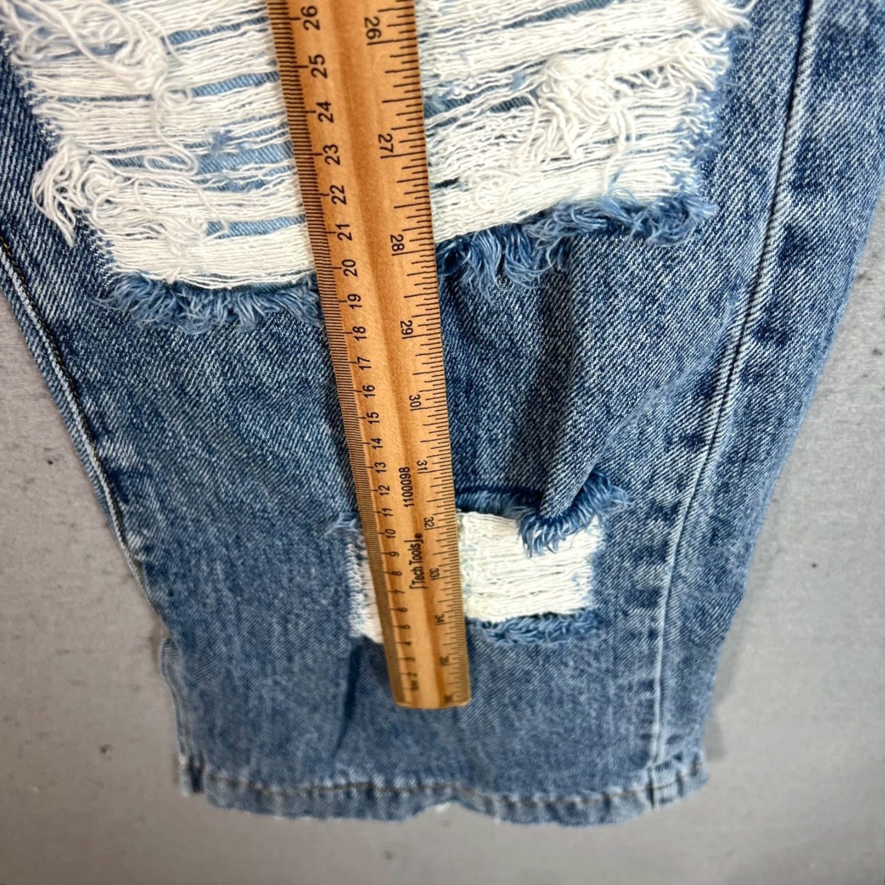 Vintage VINTAGE Rarely Alike Womens Distressed Two-Tone High-Waisted Wide-Leg Denim Jeans Size Medium Blue Size 32" / US 10 / IT 46 - 7 Thumbnail