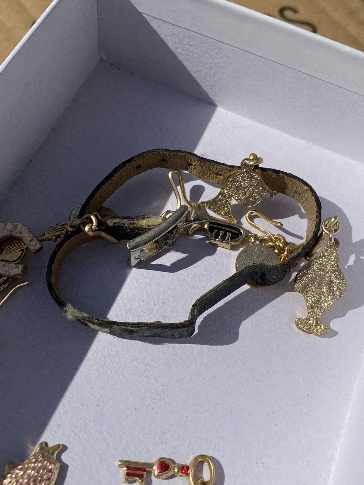 Jewelry × Vintage Vintage 1976 Charm Bracelet – Musical & Nautical Theme Size ONE SIZE - 9 Thumbnail