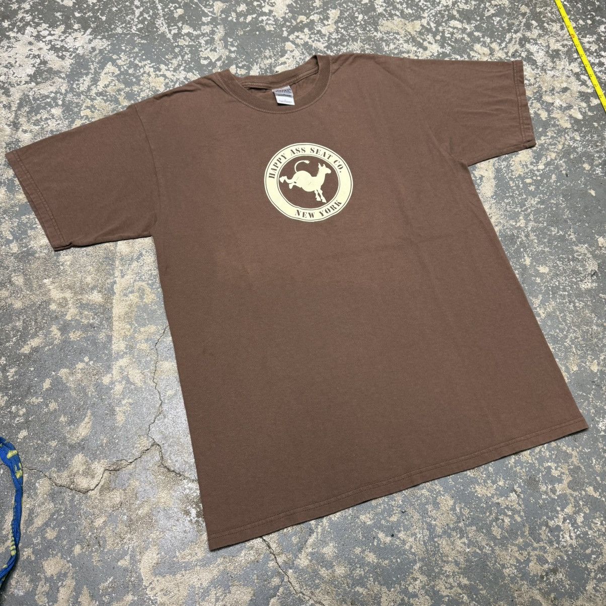 Vintage Vintage Happy Ass Seat Co. Brown New York Tshirt Size US L / EU 52-54 / 3 - 8 Thumbnail