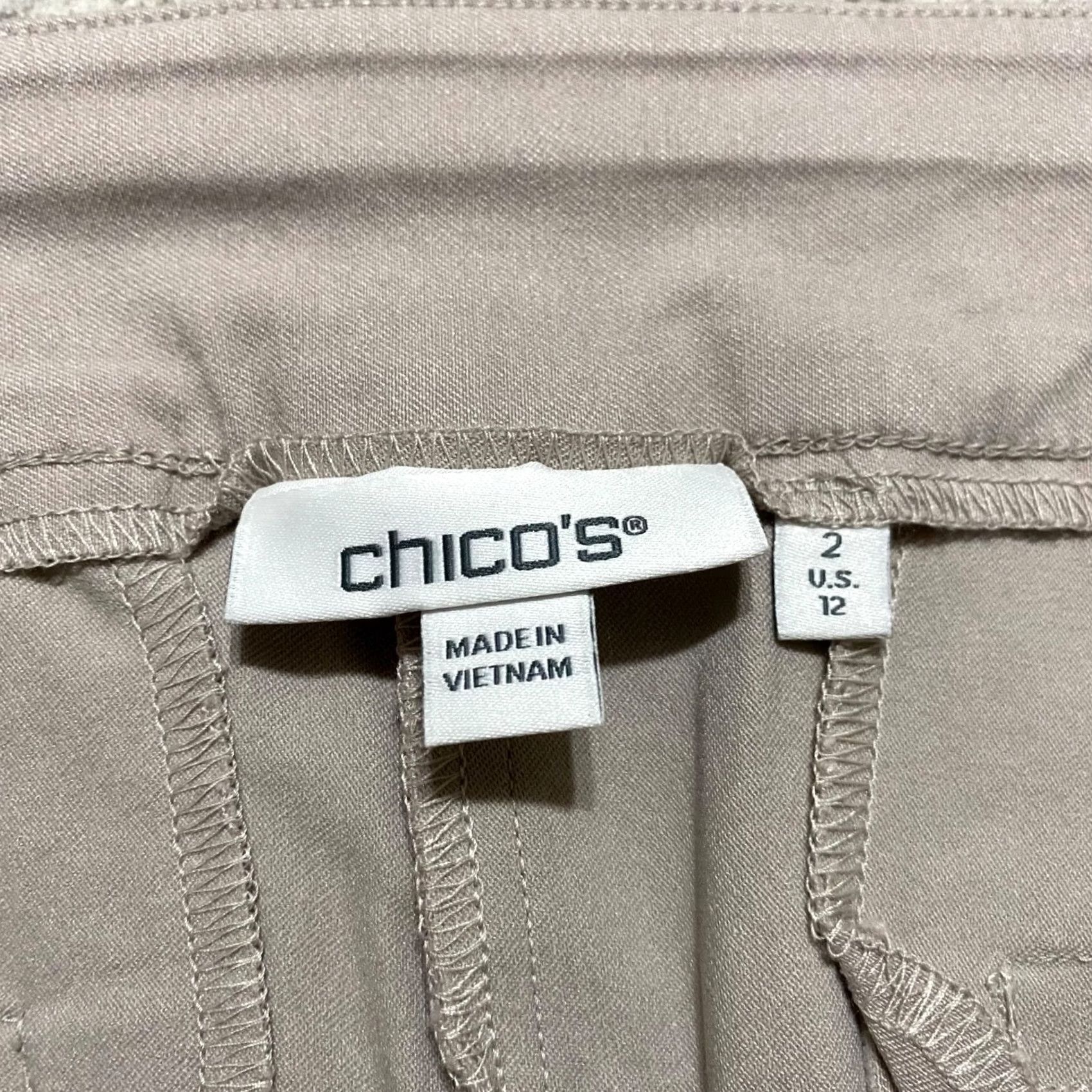 Vintage Chico'S Pants Womens 12 Beige Pull Ankle Faux Pearl High Rise Business Casual Size 34" / US 12 / IT 48 - 3 Thumbnail