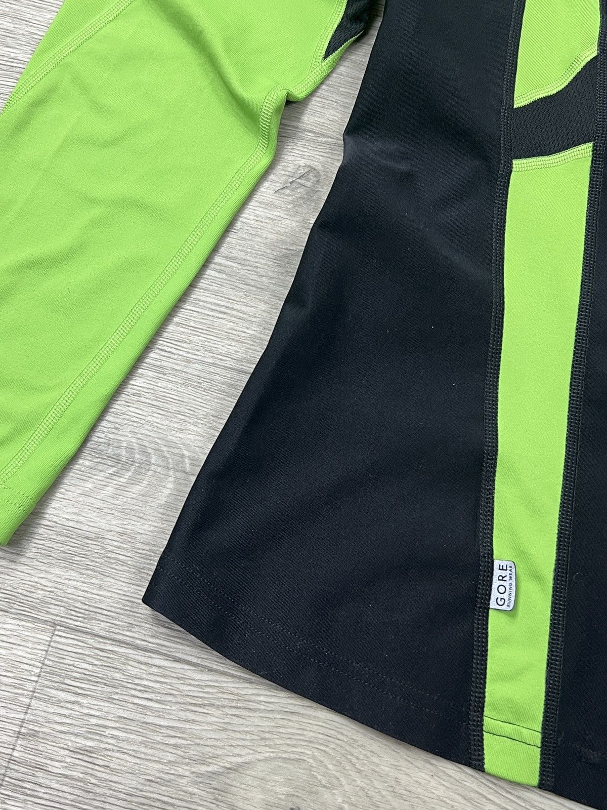 Other Gore Running Wear Windstopper Jacket Men's Size S Size US S / EU 44-46 / 1 - 8 Thumbnail