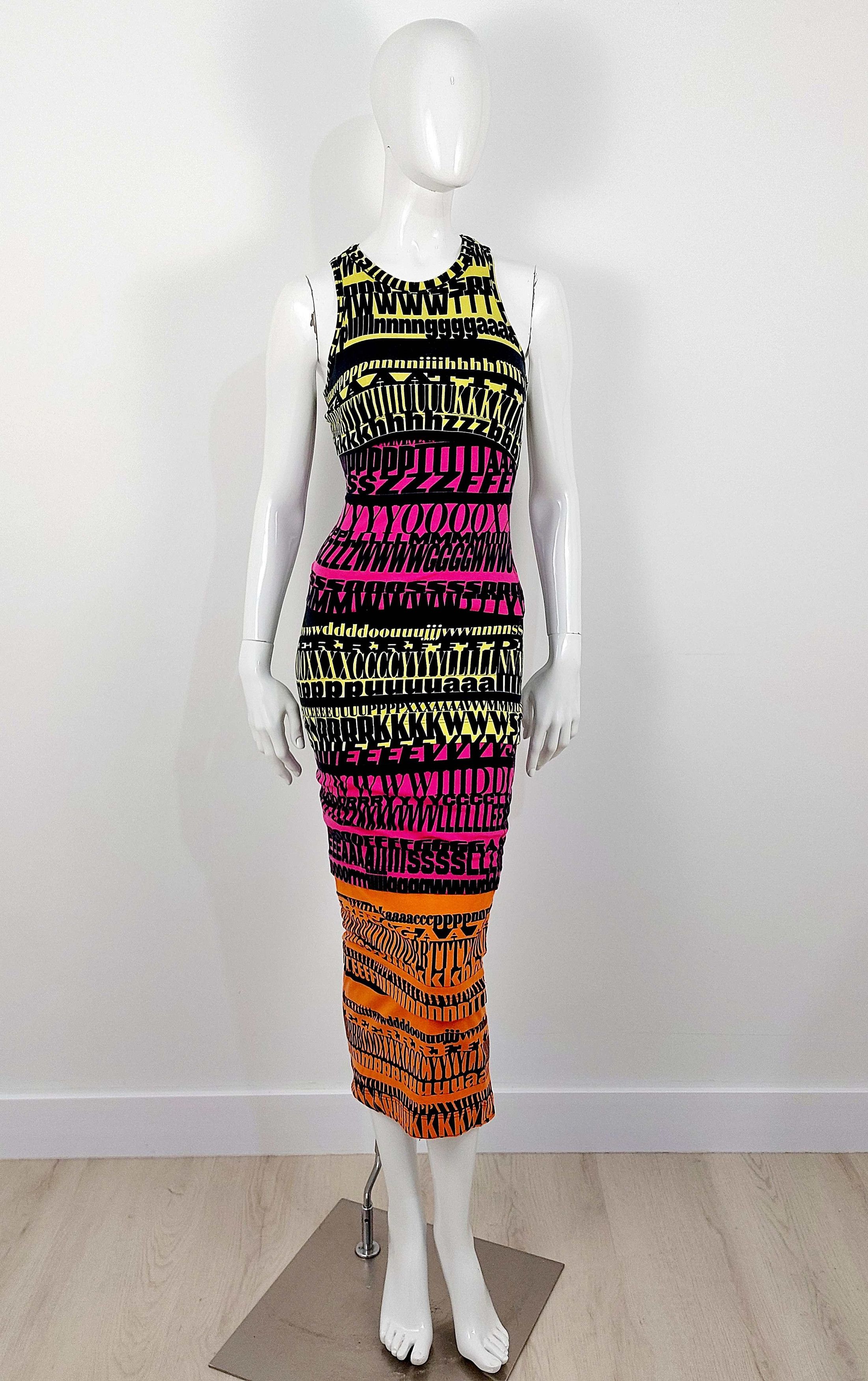 Dolce & Gabbana Runway 2012 F/W Dolce & Gabbana Alphabet Fergie Dress Size S / US 4 / IT 40 - 4 Thumbnail