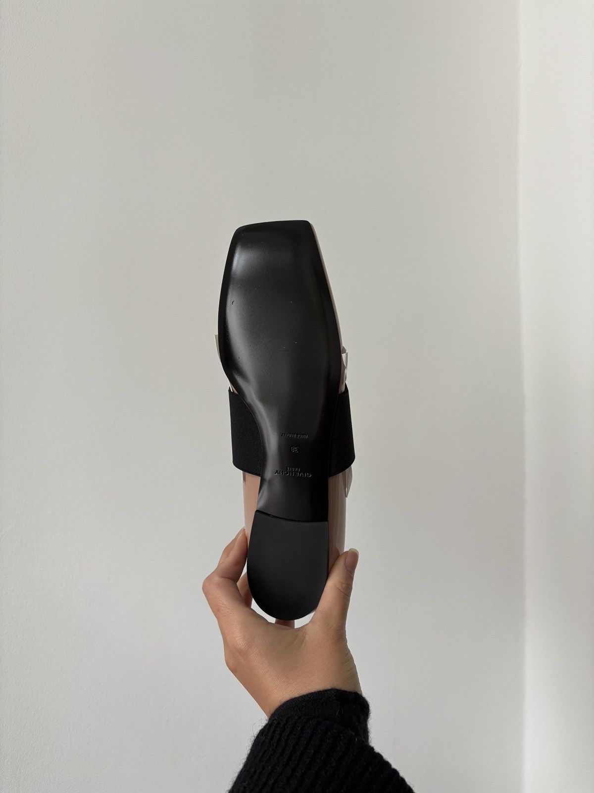 Givenchy Givenchy ballerina flats in patented calfskin leather Size US 8.5 / IT 38.5 - 10 Thumbnail