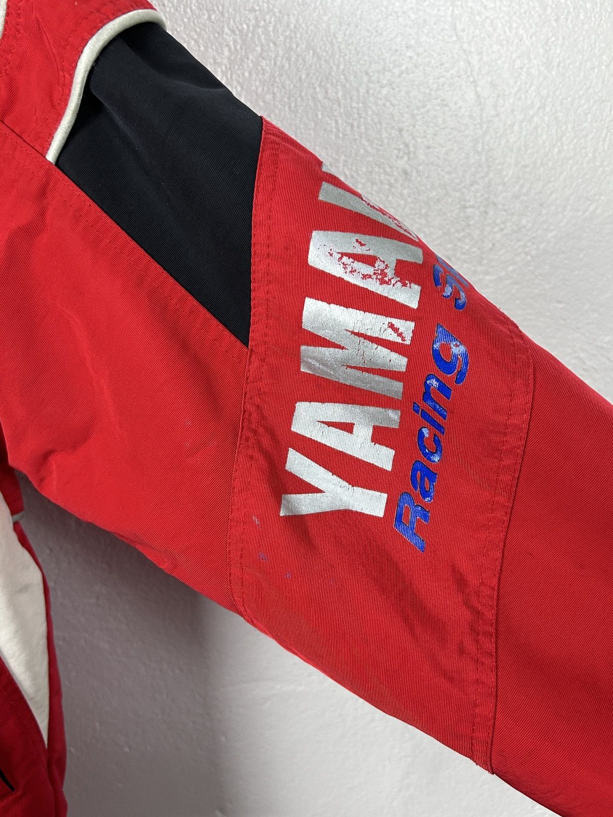Vintage 80s Vintage Team Yamaha Sports Zippered Racing Jacket In Red Size US L / EU 52-54 / 3 - 3 Thumbnail