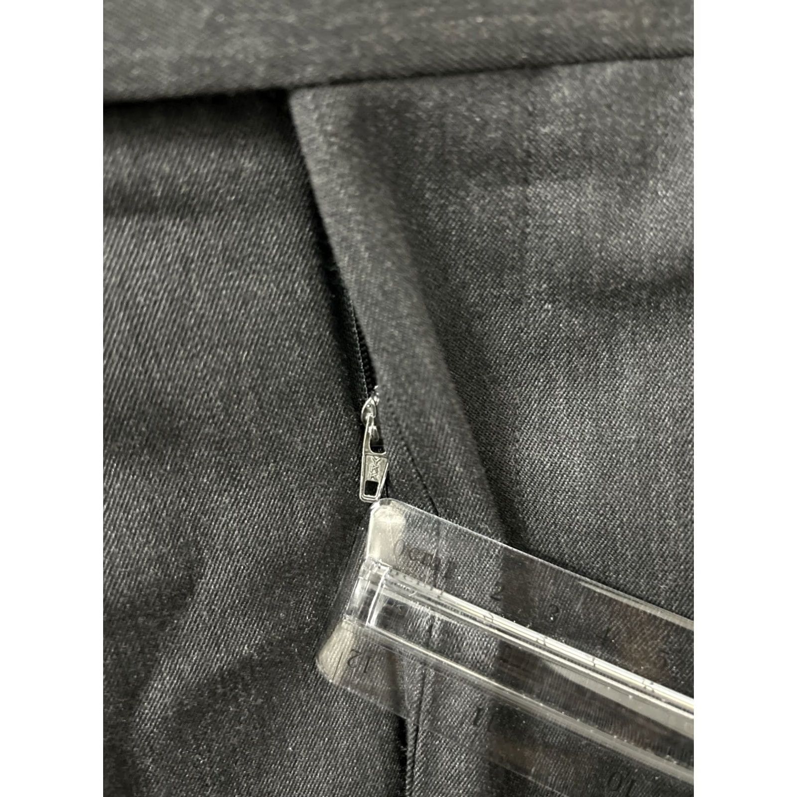 Brooks Brothers Brooks Brothers Pants Mens 35x31 Gray Wool Pleated Cuffed Straight Leg Dress Pants Size US 35 - 6 Thumbnail
