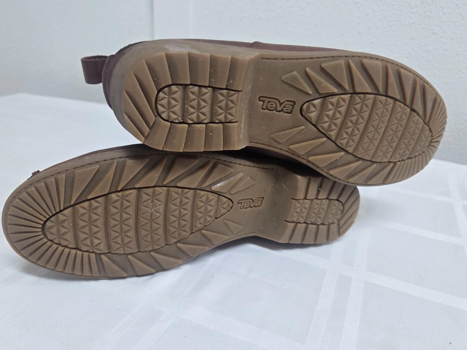 Teva Teva Sz 8 Leather Ankle Boots Dos Waterproof Quiet Luxury Size US 8 / IT 38 - 9 Thumbnail