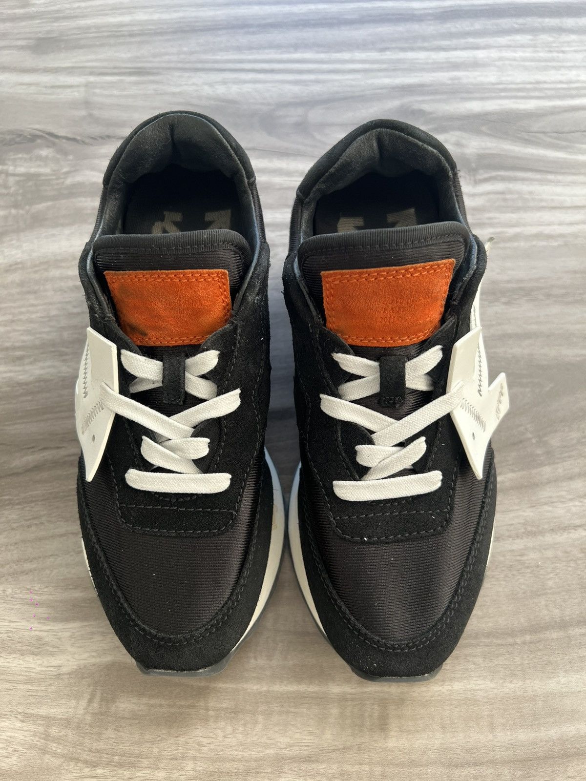 Off-White Off-White HG Runner Size 5.5 (EU 36 Womens) Size US 5.5 / IT 35.5 - 5 Thumbnail
