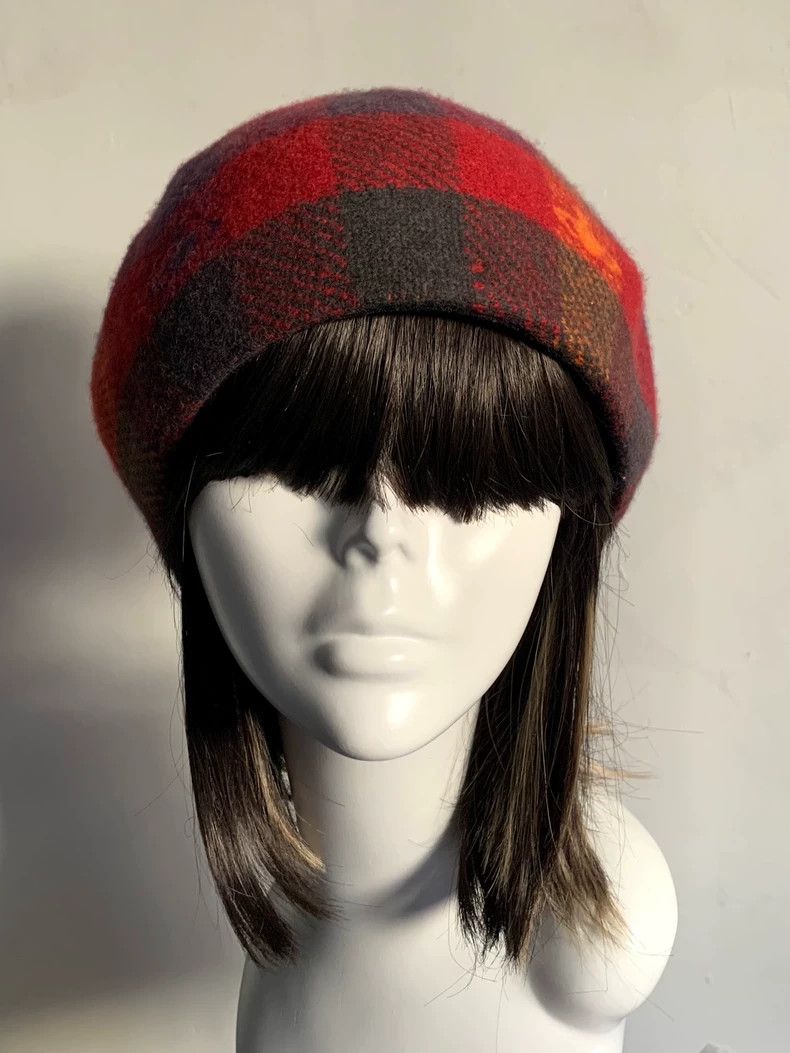 Vivienne Westwood Vivienne Westwood An old beret Size ONE SIZE - 1 Thumbnail
