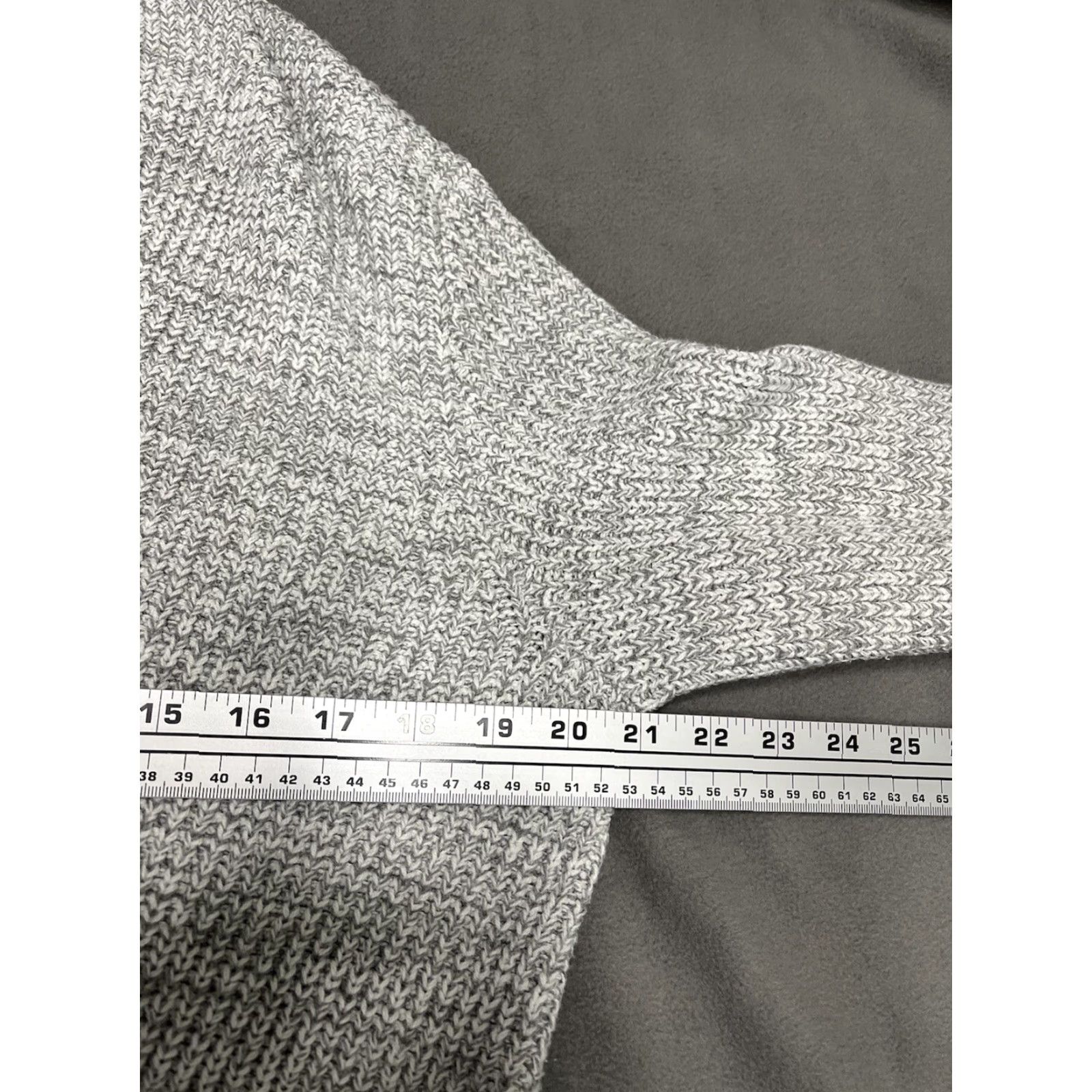 Urban Outfitters Urban Outfitters Sweater Oversized V-Neck Pullover XS Womens Gray Pullover Casual Bohemian Size XS / US 0-2 / IT 36-38 - 4 Thumbnail