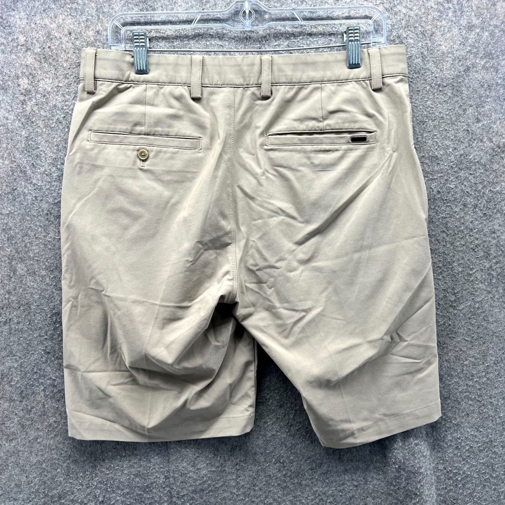 Vintage Greg Norma Shorts Mens 32 Beige Chino Flat Front Tan Khaki Stretch Golf Golfer Casual Business Travel Size US 32 / EU 48 - 2 Thumbnail