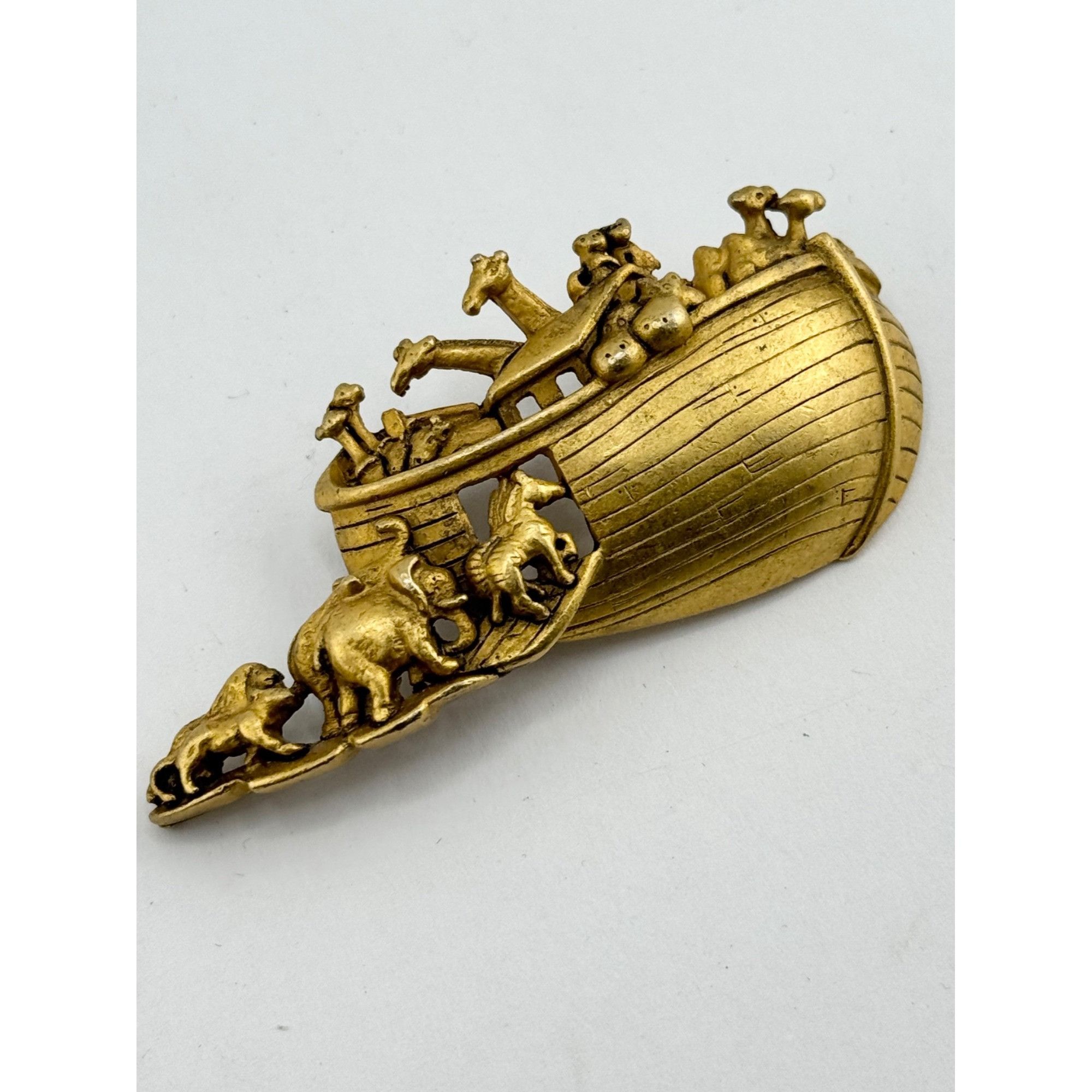 Vintage Vintage AJC Noah's Ark Brooch Pin Size ONE SIZE - 3 Thumbnail