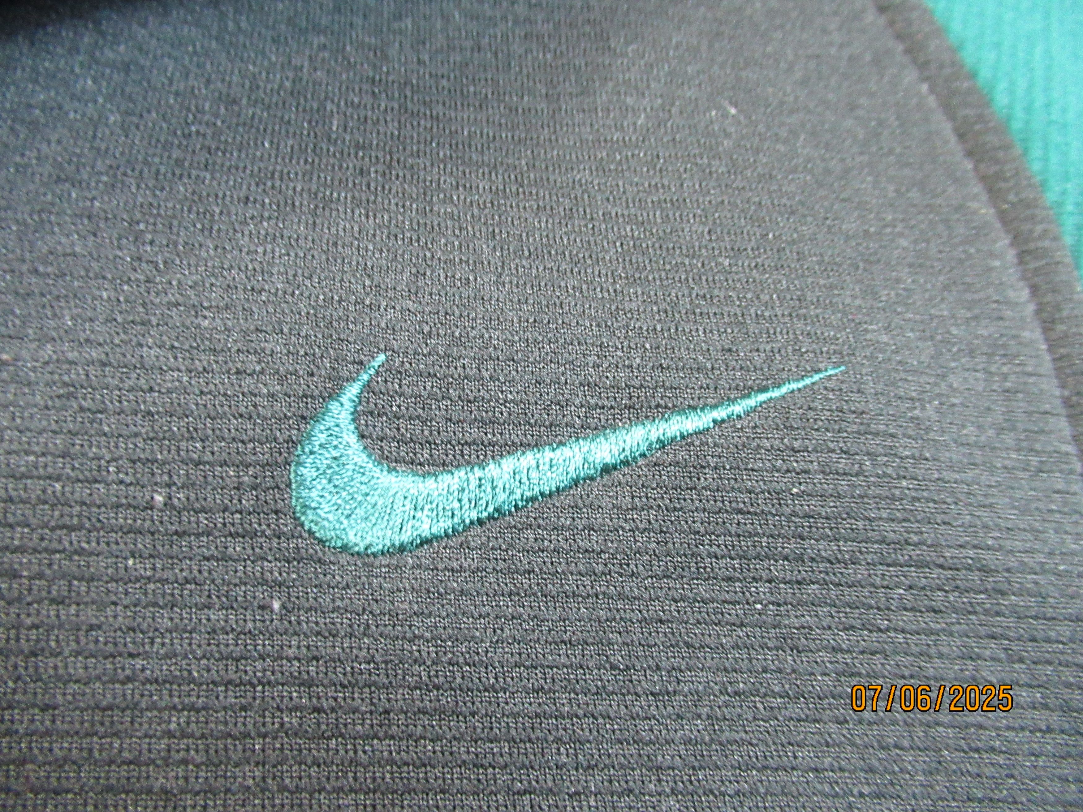 Nike Nike black/green jacket Size US L / EU 52-54 / 3 - 2 Thumbnail