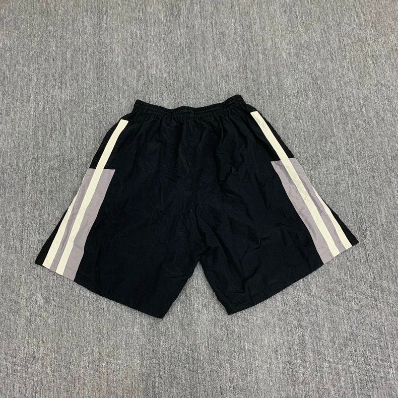 Balenciaga Balenciaga size M Black Side Stripe Double Hook Shorts Size US 26 / EU 42 - 2 Thumbnail