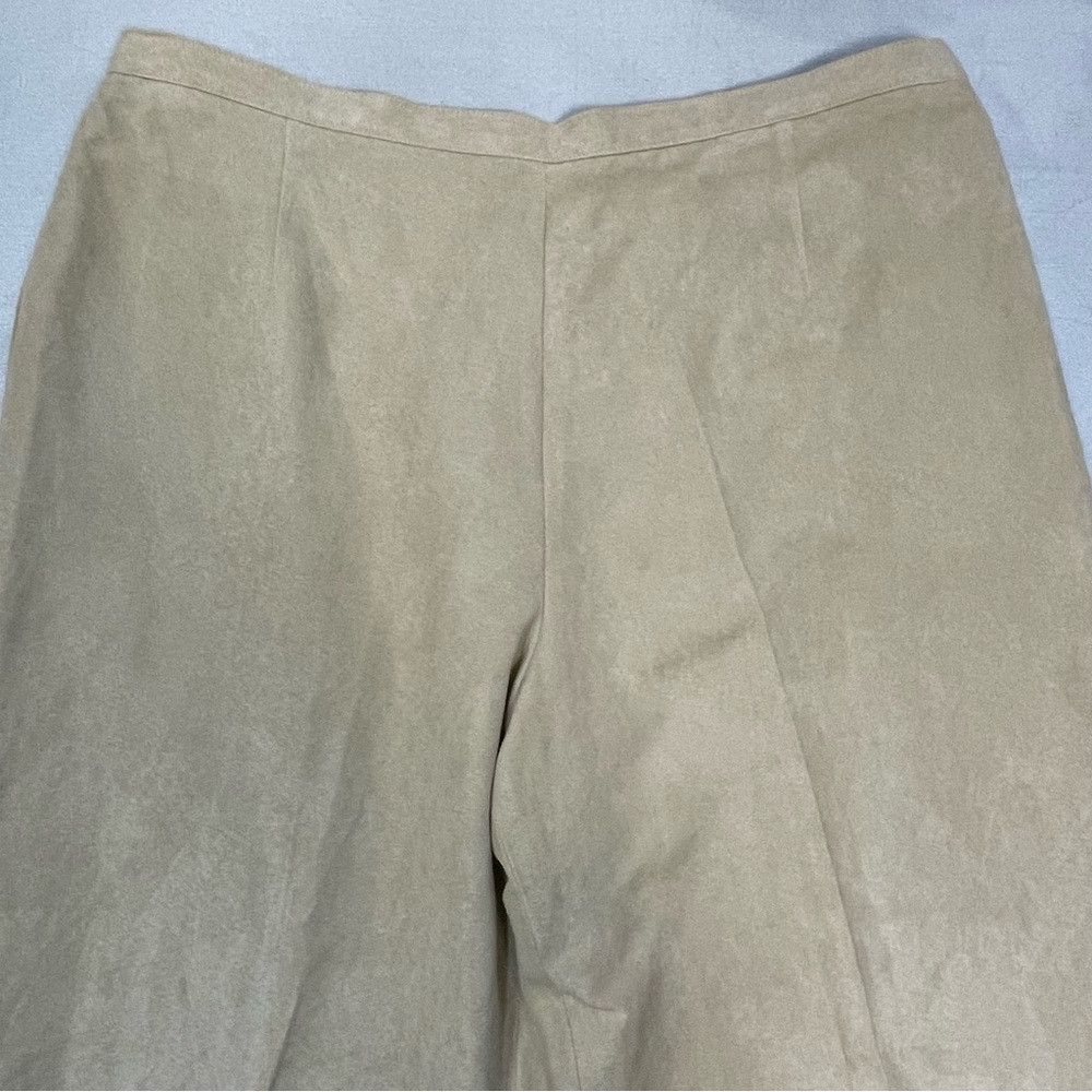 Other Alfred Dunner Beige Elastic Waist Faux Suede Pants Size 18 Size 40" / US 18 - 5 Thumbnail