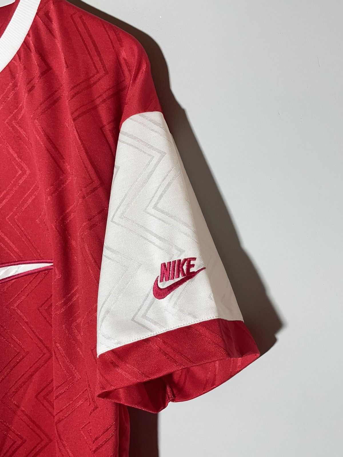 Nike × Vintage Arsenal FC Nike Vintage 90’s Centre Logo Football Shirt Size US XL / EU 56 / 4 - 5 Thumbnail