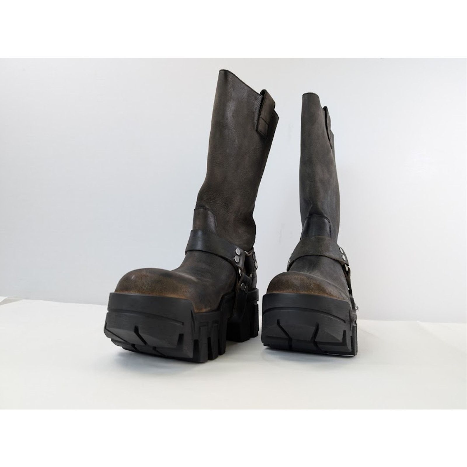 Balenciaga o1rshd1 Q:2 / Bulldozer Harness Boots in Faded Black Size US 8 / EU 41 - 7 Thumbnail