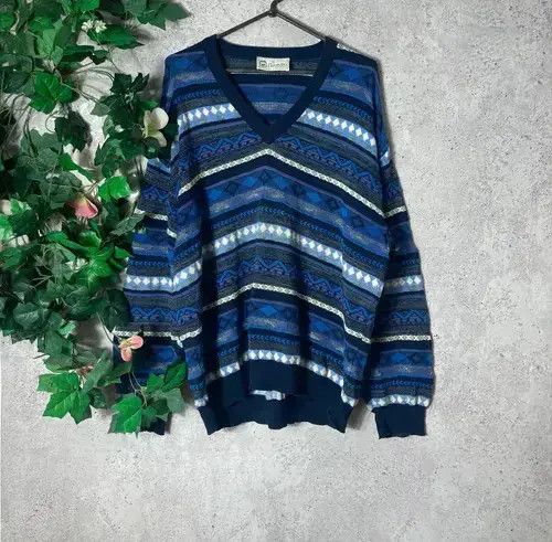 Aran Isles Knitwear Vintage Turtleneck Long Sleeve Warm Classical Knit Sweater Size US L / EU 52-54 / 3 - 1 Thumbnail