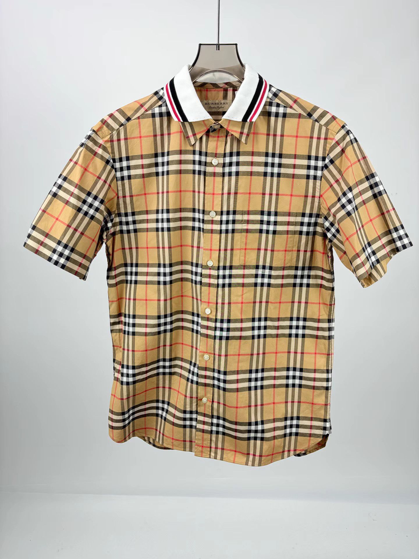 Burberry BURBERRY Check Double Collar Short Sleeve Shirt Size US L / EU 52-54 / 3 - 1 Thumbnail