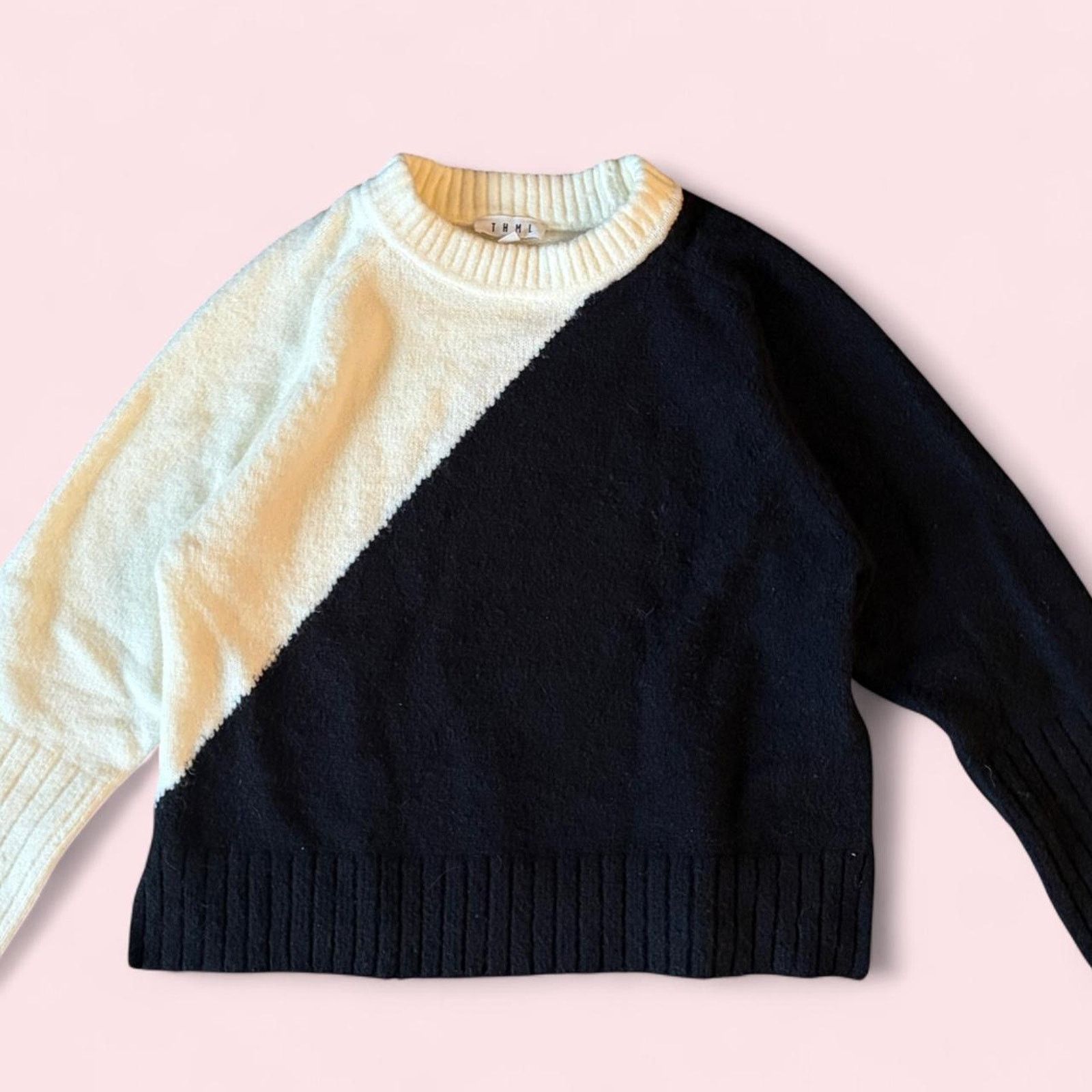 Other THML black and white sweater Size M Size M / US 6-8 / IT 42-44 - 1 Thumbnail