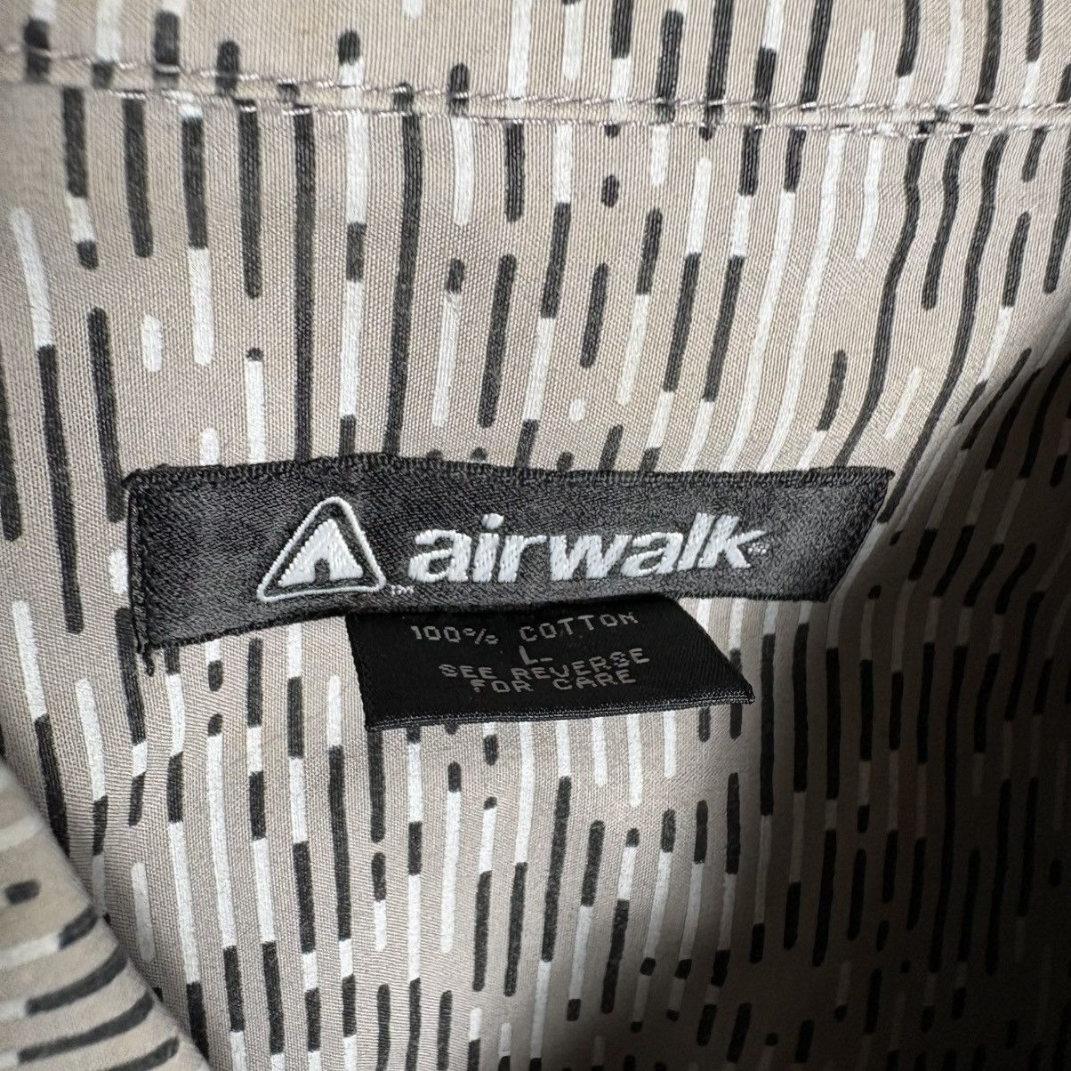 Airwalk Vintage Airwalk Skate Camo Striped Shirt Supreme Baker Krew Size US L / EU 52-54 / 3 - 8 Thumbnail