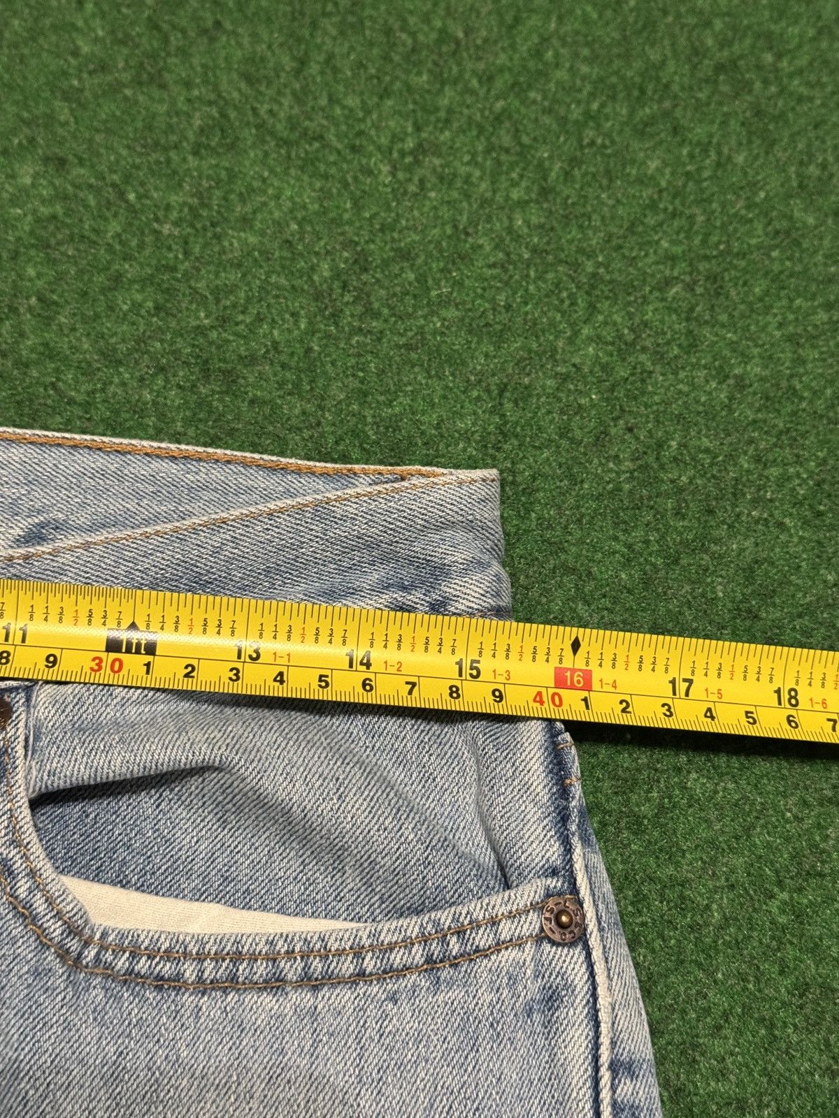 Levi's Vintage Clothing Levis 515 Bootcut Low Rise 10 30x30 Light Wash Y2K Jeans Size 30" / US 8 / IT 44 - 6 Thumbnail