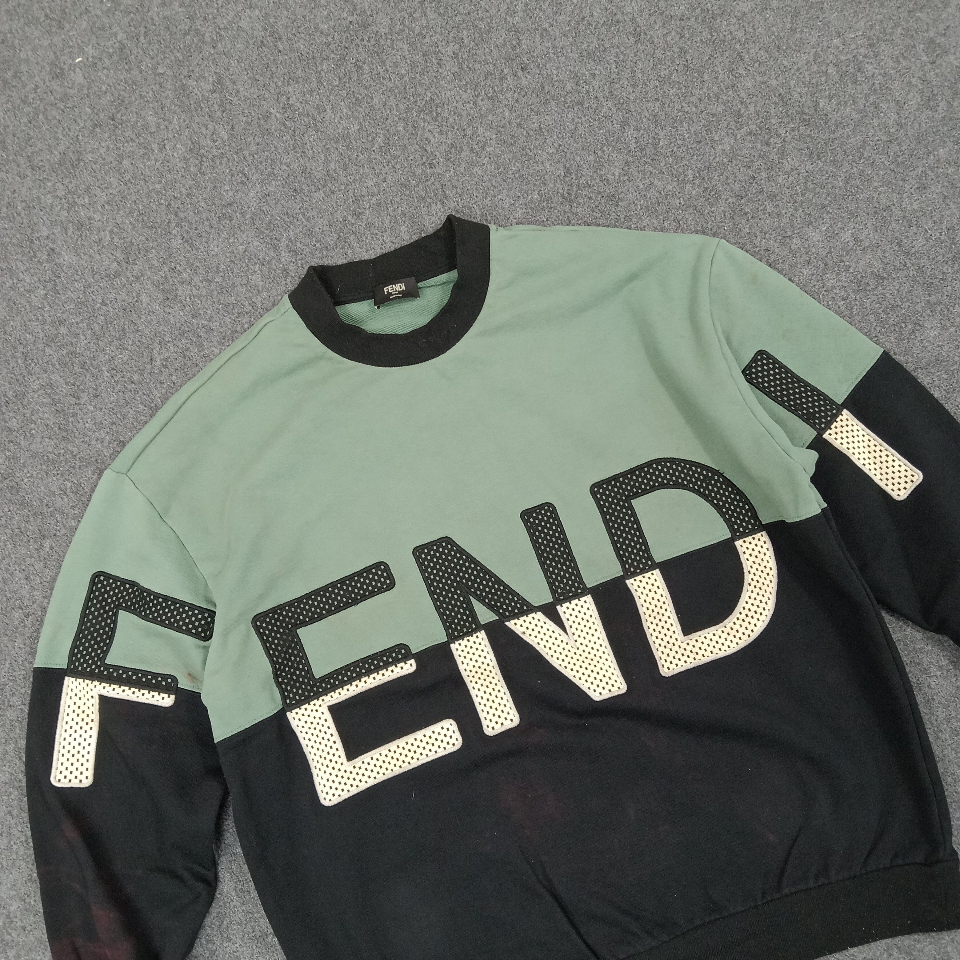 Other Fendi Designer Brand Big Design Sweatshirt C234N5 Size US L / EU 52-54 / 3 - 2 Thumbnail