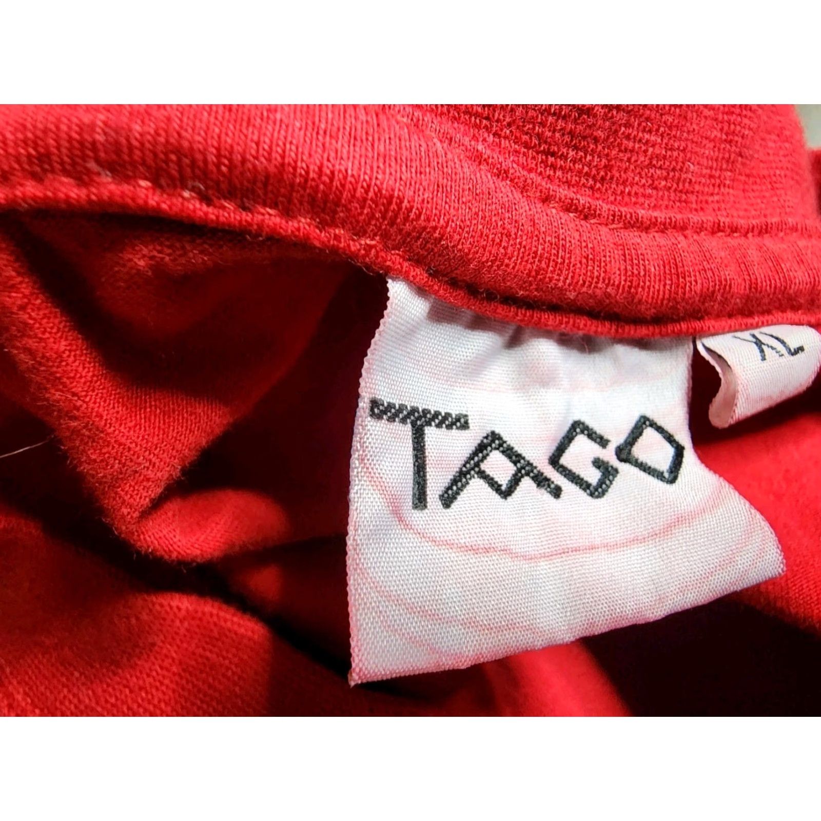Vintage VINTAGE Tago Germany Embroidered Travel T Shirt Mens XL Red Short Sleeve Crew Neck 1990s Germany Theme Logo/Embroidered Size US XL / EU 56 / 4 - 5 Thumbnail