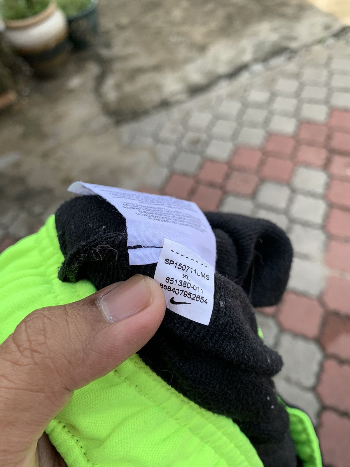 Nike Offer! Nike Dri Fit Track Pants Neon Black Size US 33 - 12 Thumbnail