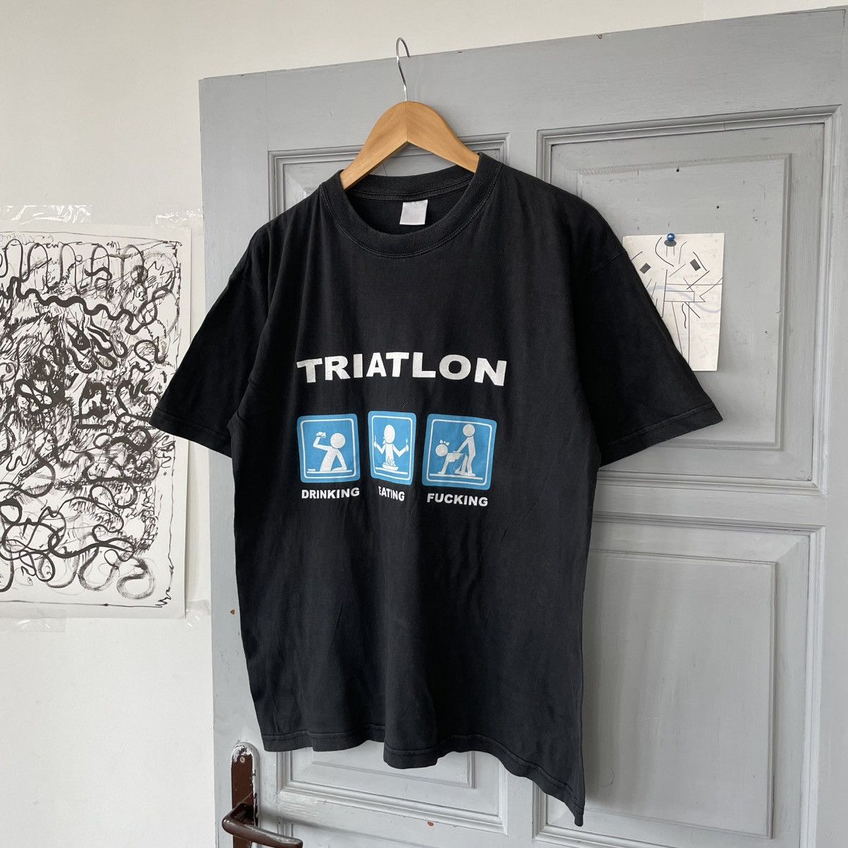 Vintage Vintage Streetwear 90’s Thriatlon Drinking Eating T-shirt Size US XL / EU 56 / 4 - 1 Thumbnail