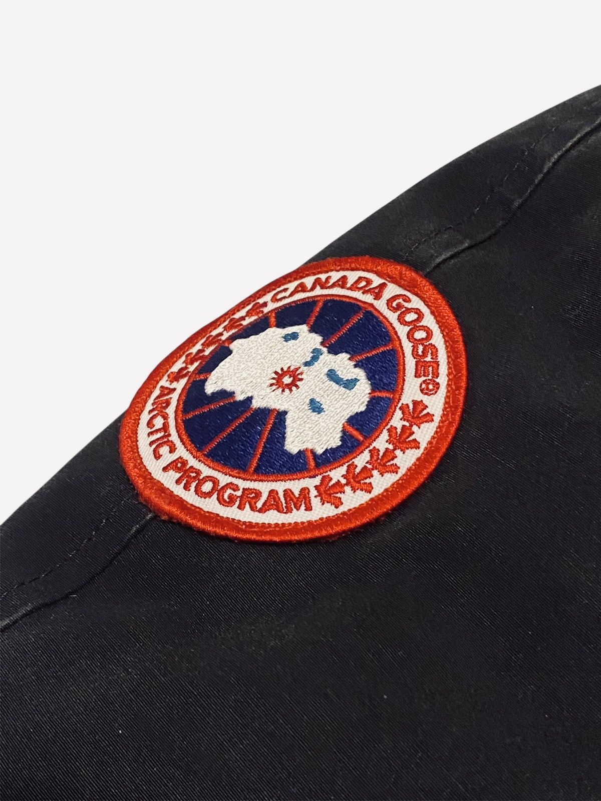 Canada Goose Chilliwack Jacket Canada Goose Black Size XXS / US 00 / IT 34 - 2 Thumbnail