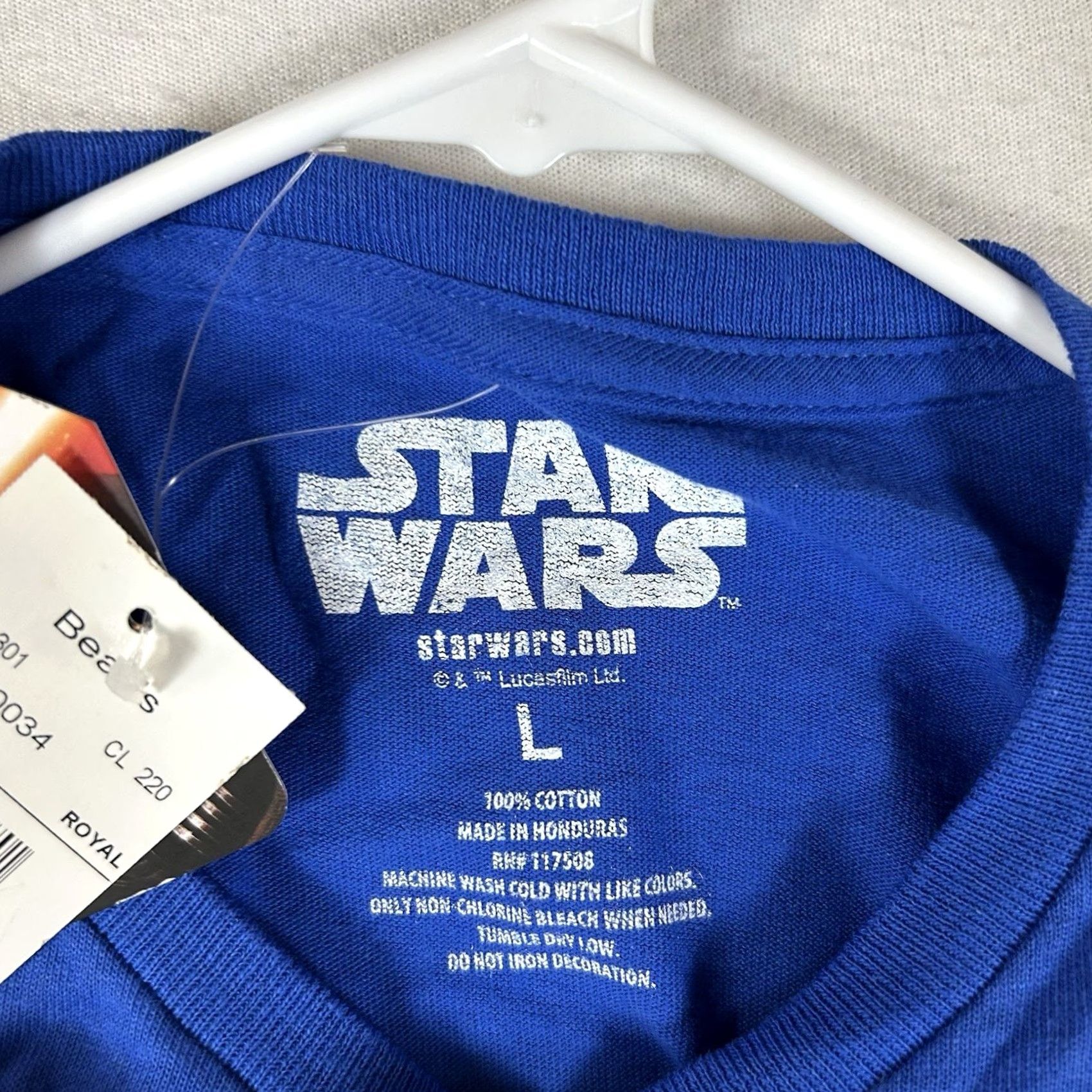 Disney VINTAGE Star Wars The Force Awakens Galaxy T-Shirt Mens L Blue Graphic Print NWT Size US L / EU 52-54 / 3 - 5 Thumbnail