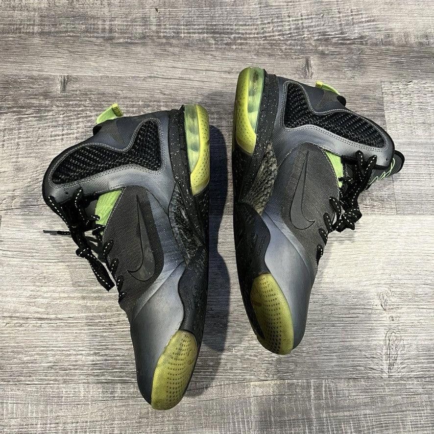Nike NIKE • LeBron 9 "2012 Dunkman" (11M) Size US 11 / EU 44 - 12 Thumbnail