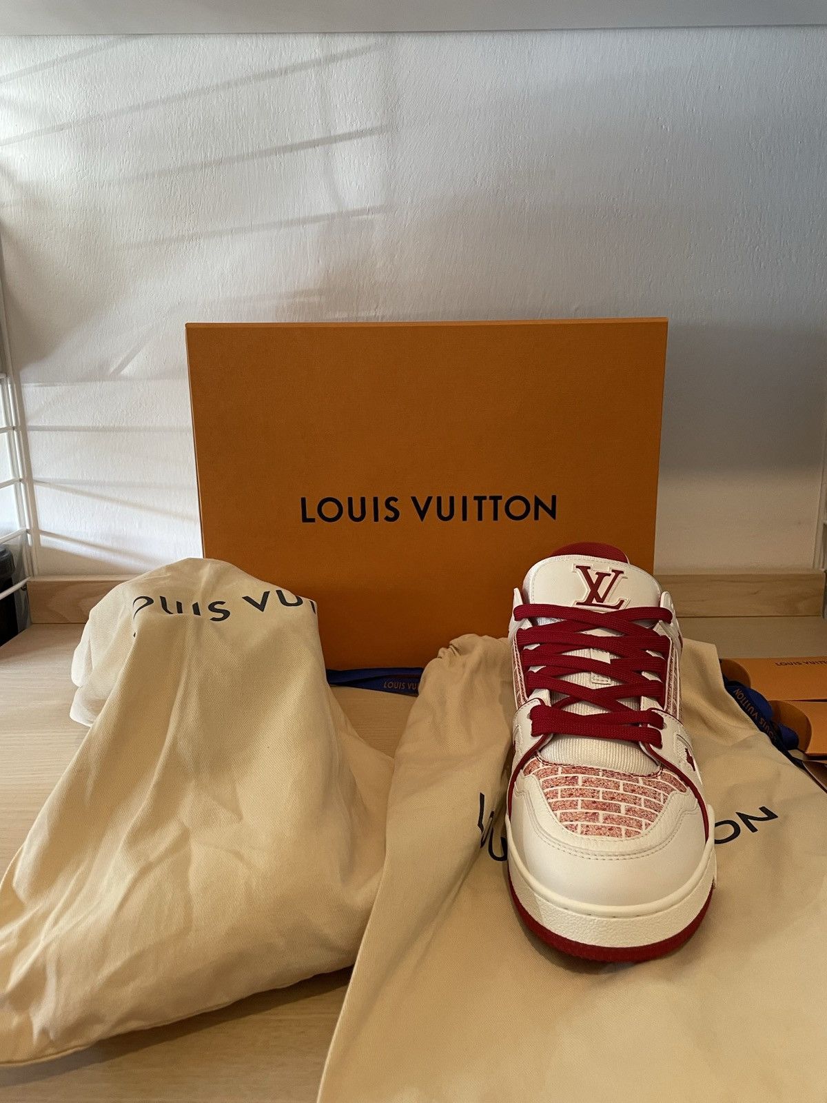 Louis Vuitton Louis Vuitton trainers White Camvas collection Size US 8 / EU 41 - 9 Thumbnail