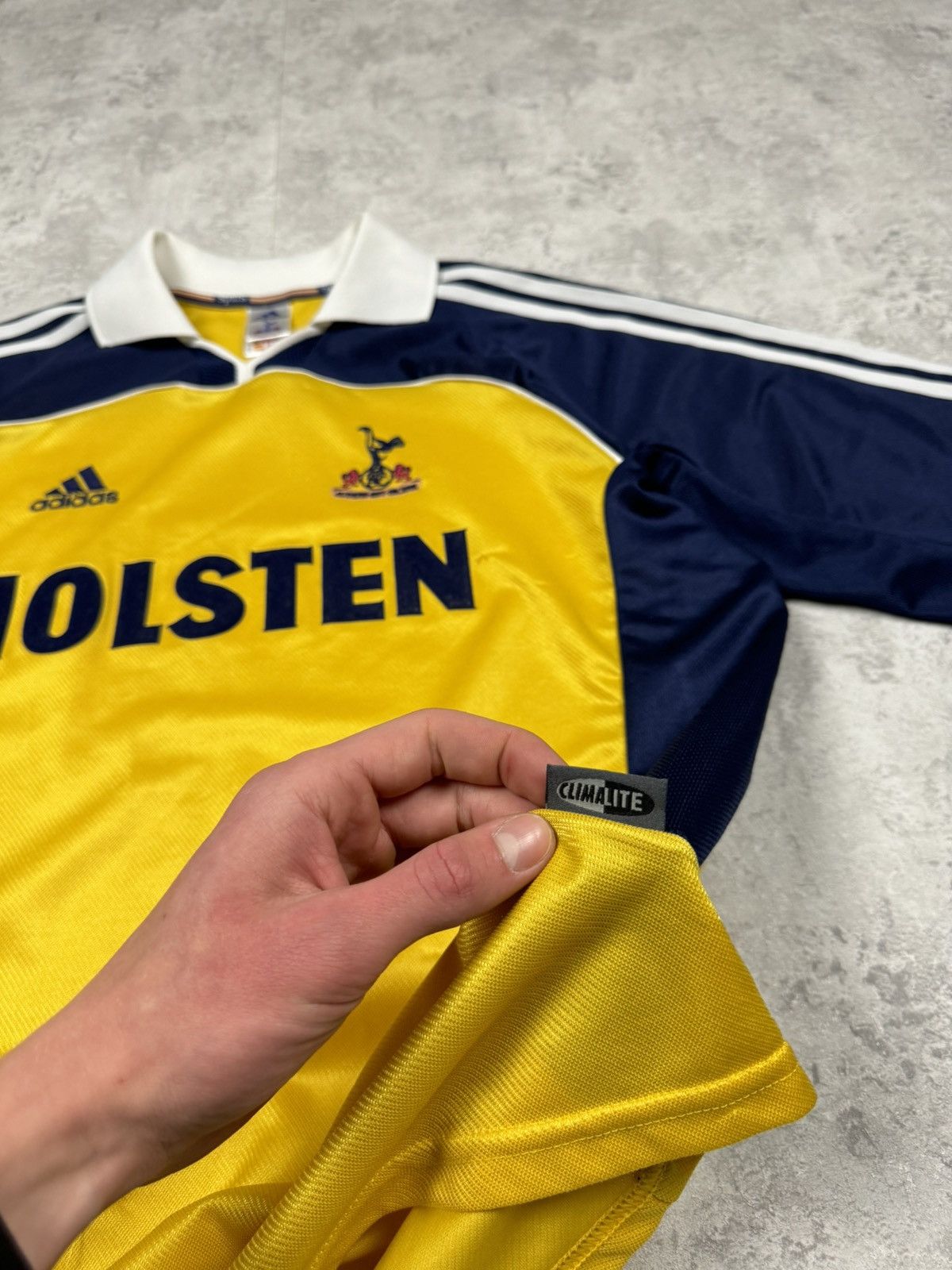 Vintage Vintage 1999/00 Adidas Tottenham Hotspur Away Jersey Size L Size US L / EU 52-54 / 3 - 7 Thumbnail