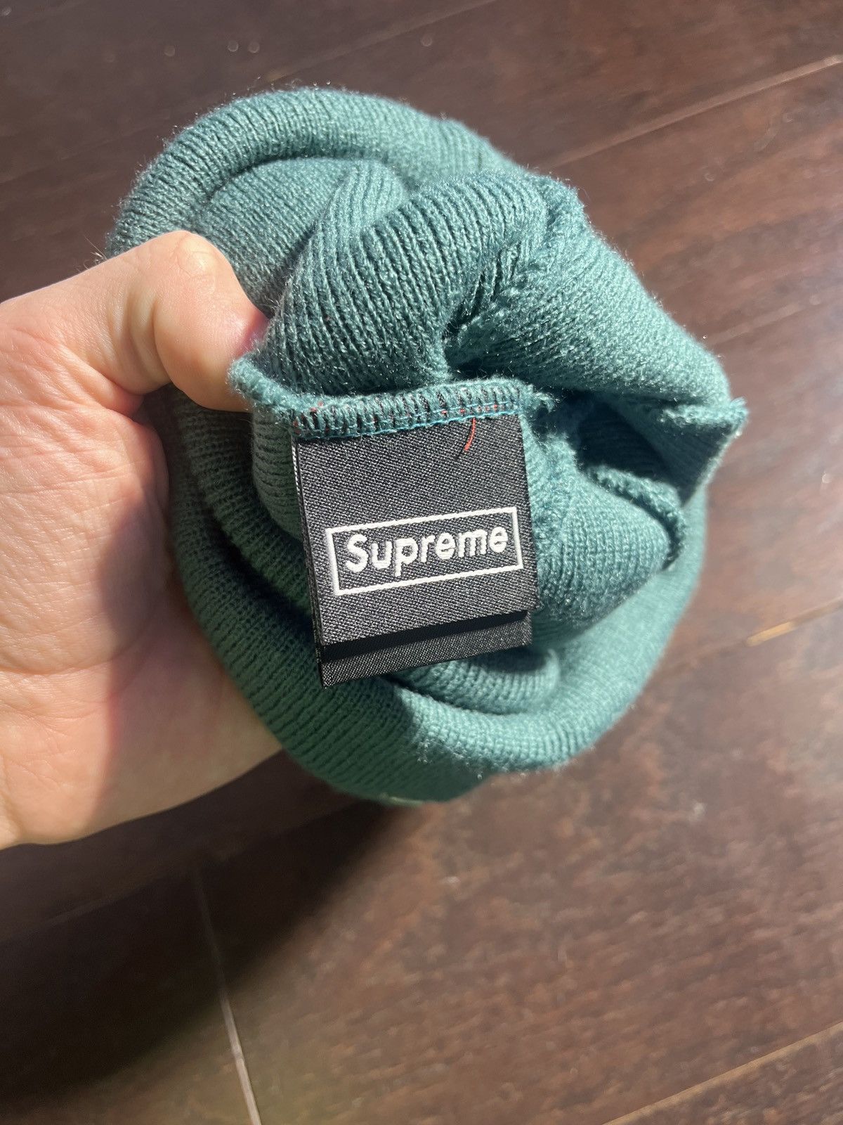 New Era × Supreme Supreme S Logo Beanie Pine Green Size ONE SIZE - 4 Thumbnail
