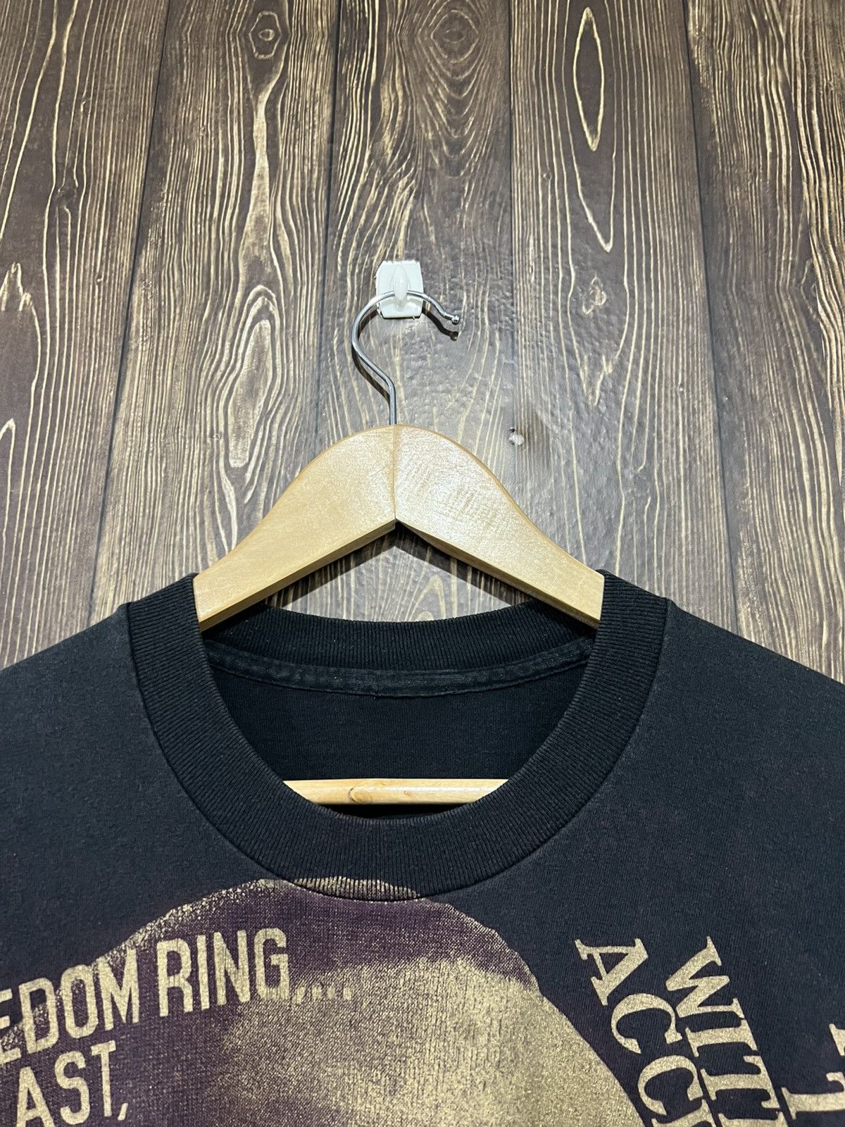 Vintage Vintage 90s Martin Luther King ‘Freedom’ Tshirt Size US L / EU 52-54 / 3 - 6 Thumbnail