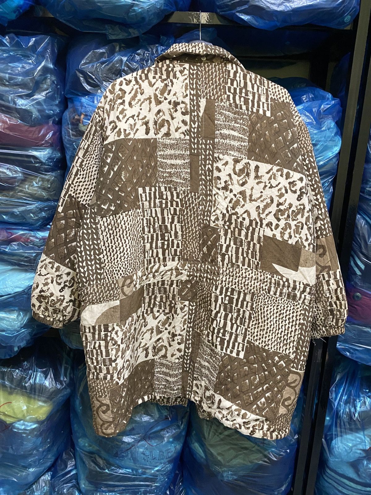 Designer Vitta Dini Women’s Vintage Patchwork Animal Print Jacket Size L / US 10 / IT 46 - 10 Thumbnail