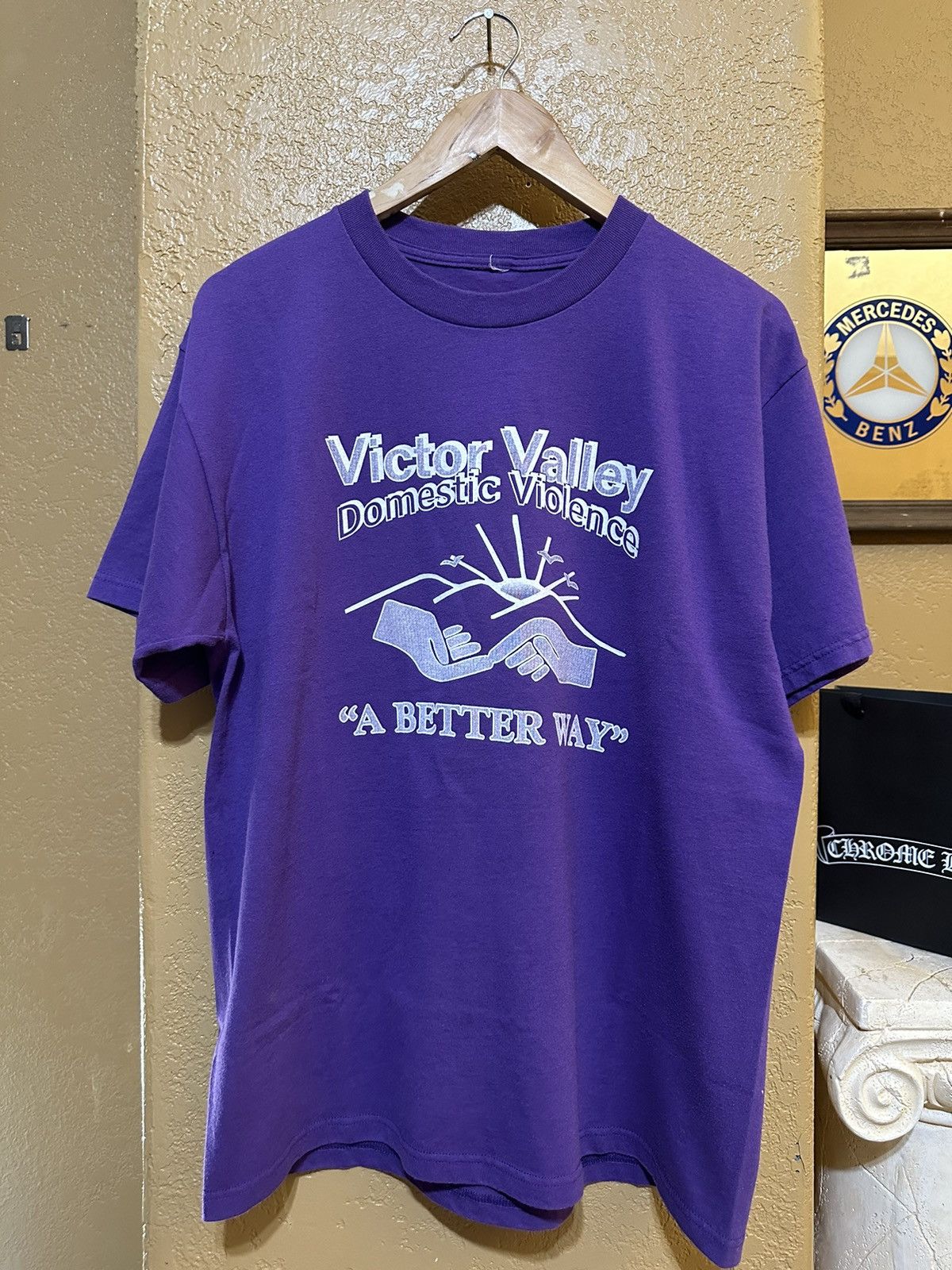 Vintage Vintage Victor Valley Domestic Violence T Shirt Size US L / EU 52-54 / 3 - 1 Thumbnail
