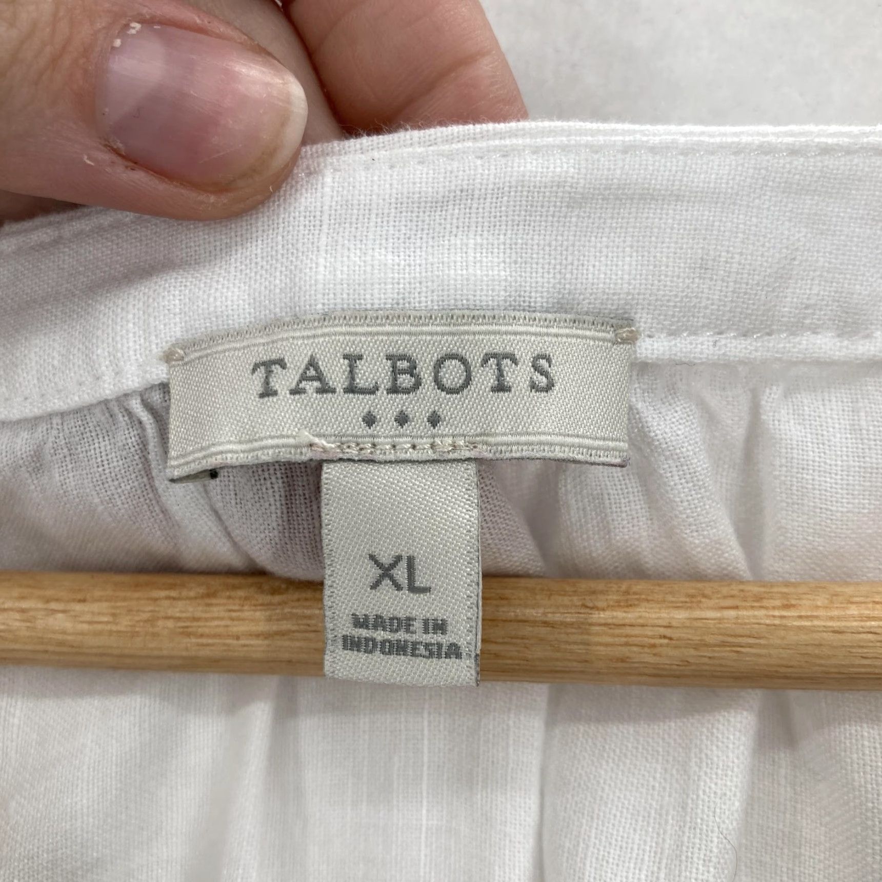 Talbots VINTAGE Talbots Shirt Womens XL White Blue Linen Split Neck Tunic Cap Sleeve Striped Hem Size XL / US 12-14 / IT 48-50 - 4 Thumbnail