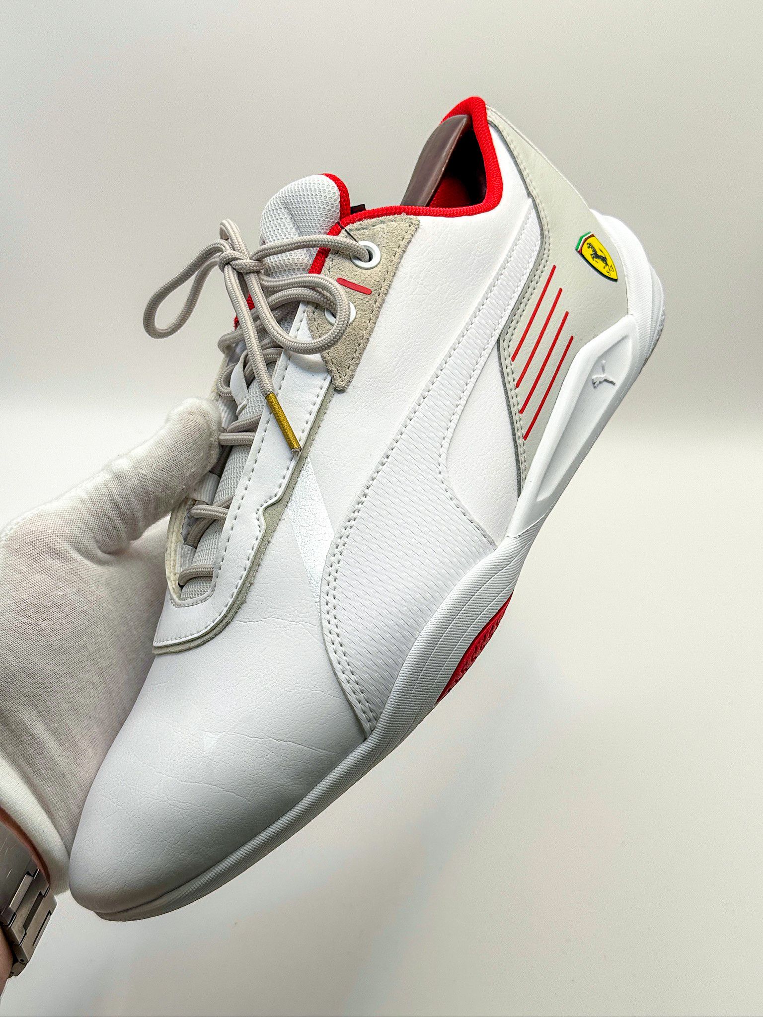 Ferrari × Puma Puma Ferrari R-Cat Machina White Red Sneakers Size US 9.5 / EU 42-43 - 6 Thumbnail