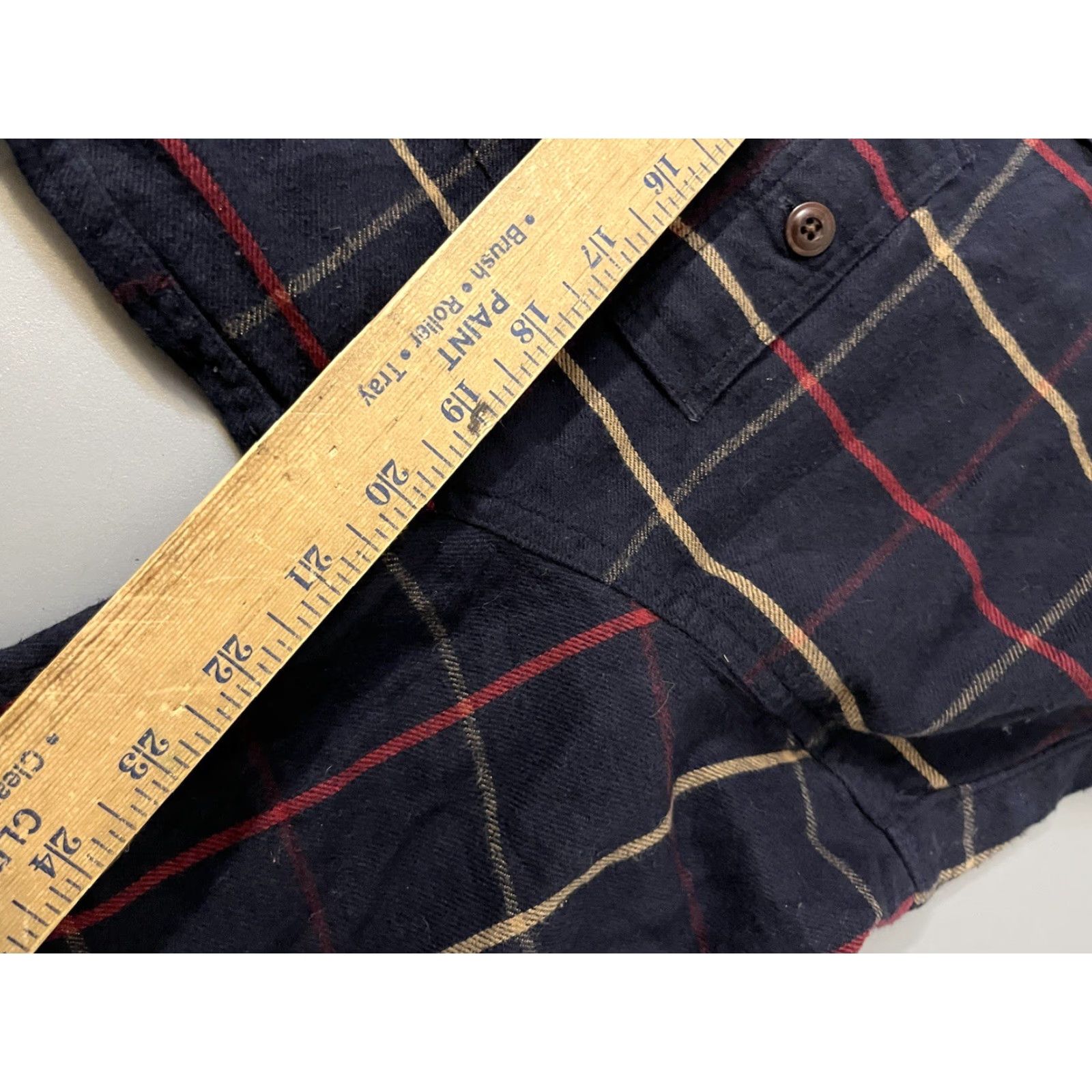 J.Crew J.CREW Men's L Button-Up Flannel Shirt Blue Plaid Slim Fit Midweight Cotton Long Sleeve Casual Workwear Shirt Size US L / EU 52-54 / 3 - 6 Thumbnail