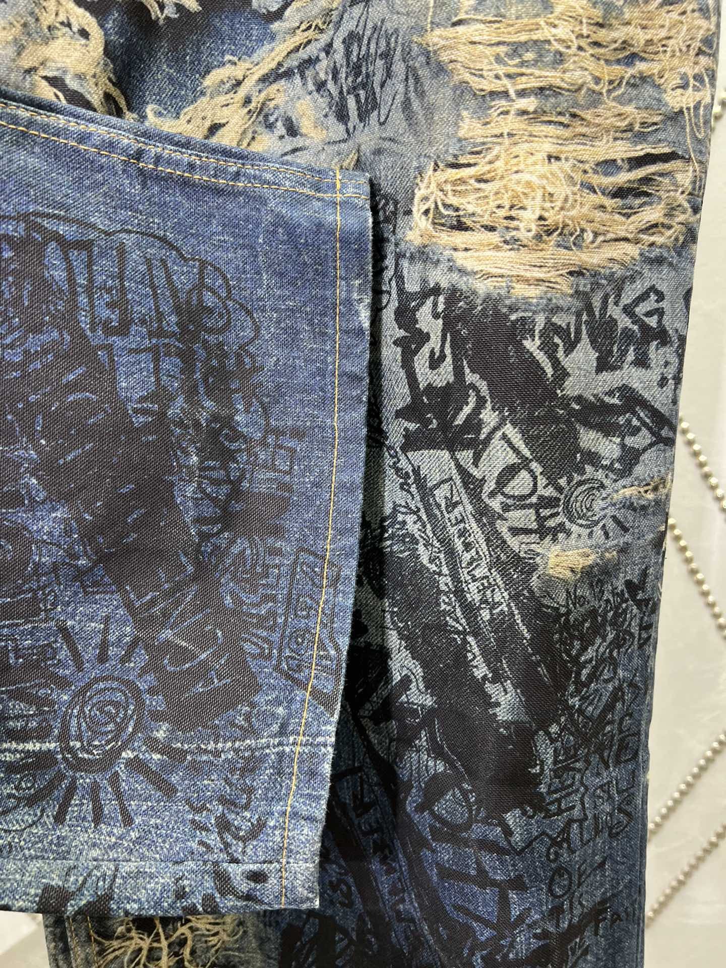 Dolce & Gabbana × Vintage Dolce&Gabbana Low Rise Y2K Dirty Distressed Vintage Jeans Size US 36 / EU 52 - 7 Thumbnail