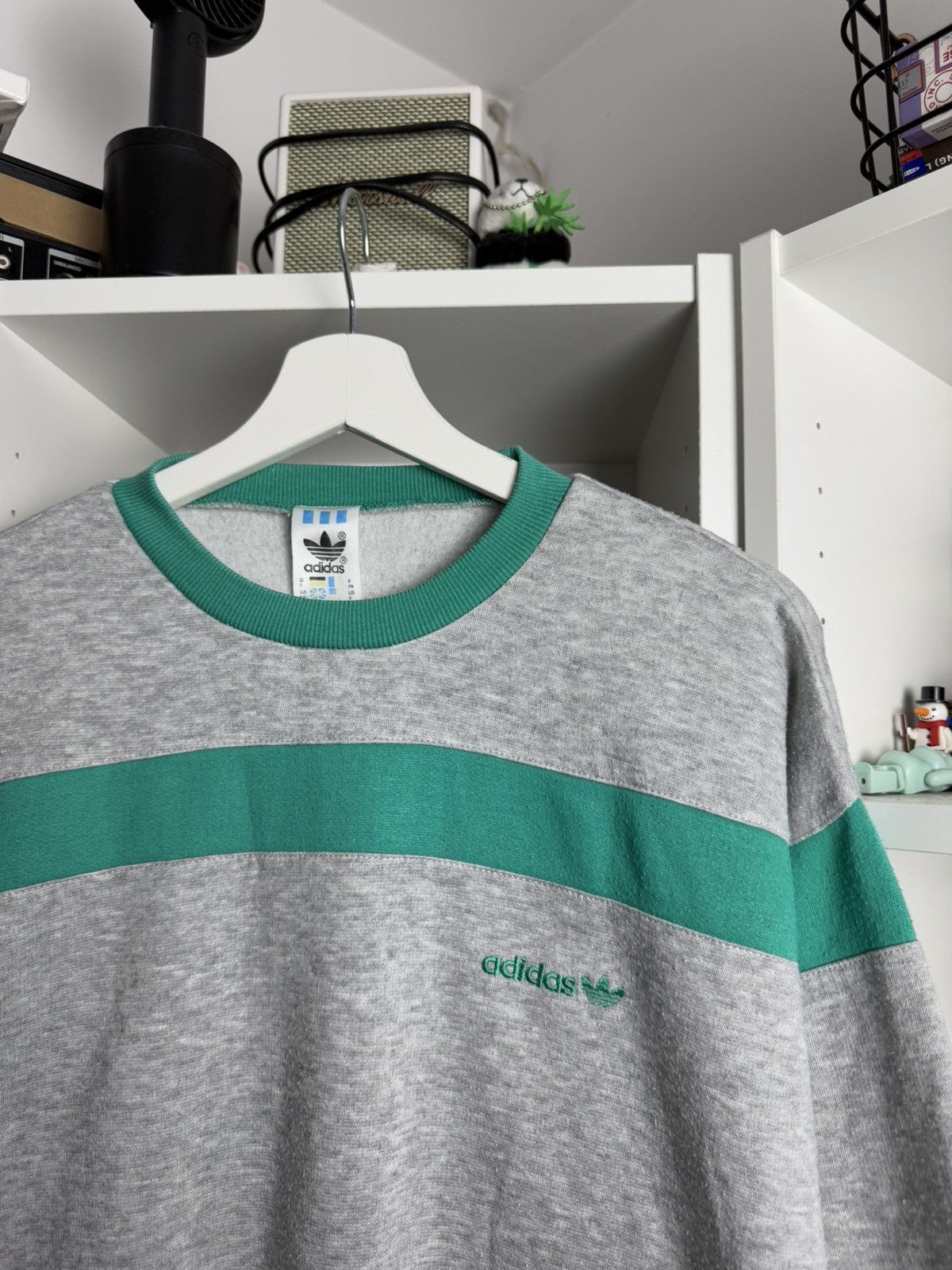 Adidas × Vintage Vintage 90s Adidas basic boxy sweatshirt L retro sportswear Size US S / EU 44-46 / 1 - 3 Thumbnail