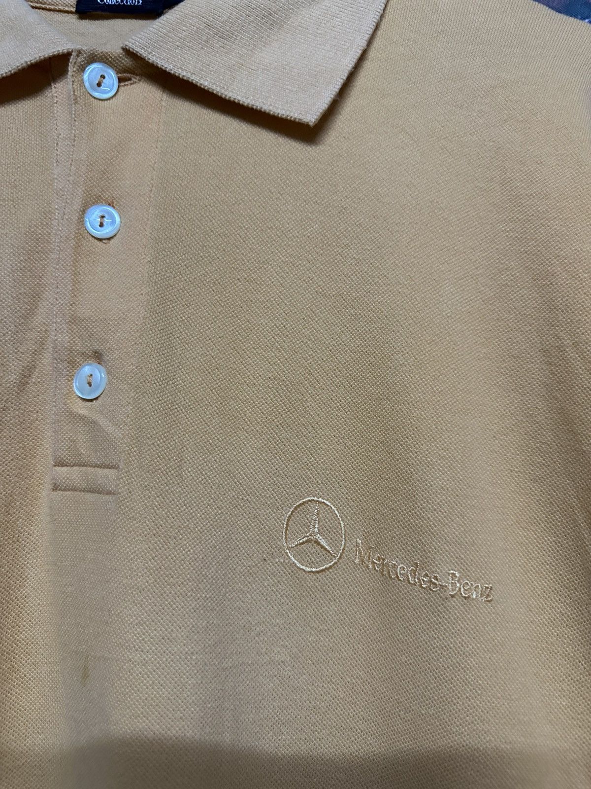 Mercedes-Benz Mercedes Benz button basic tee Size US XL / EU 56 / 4 - 6 Thumbnail