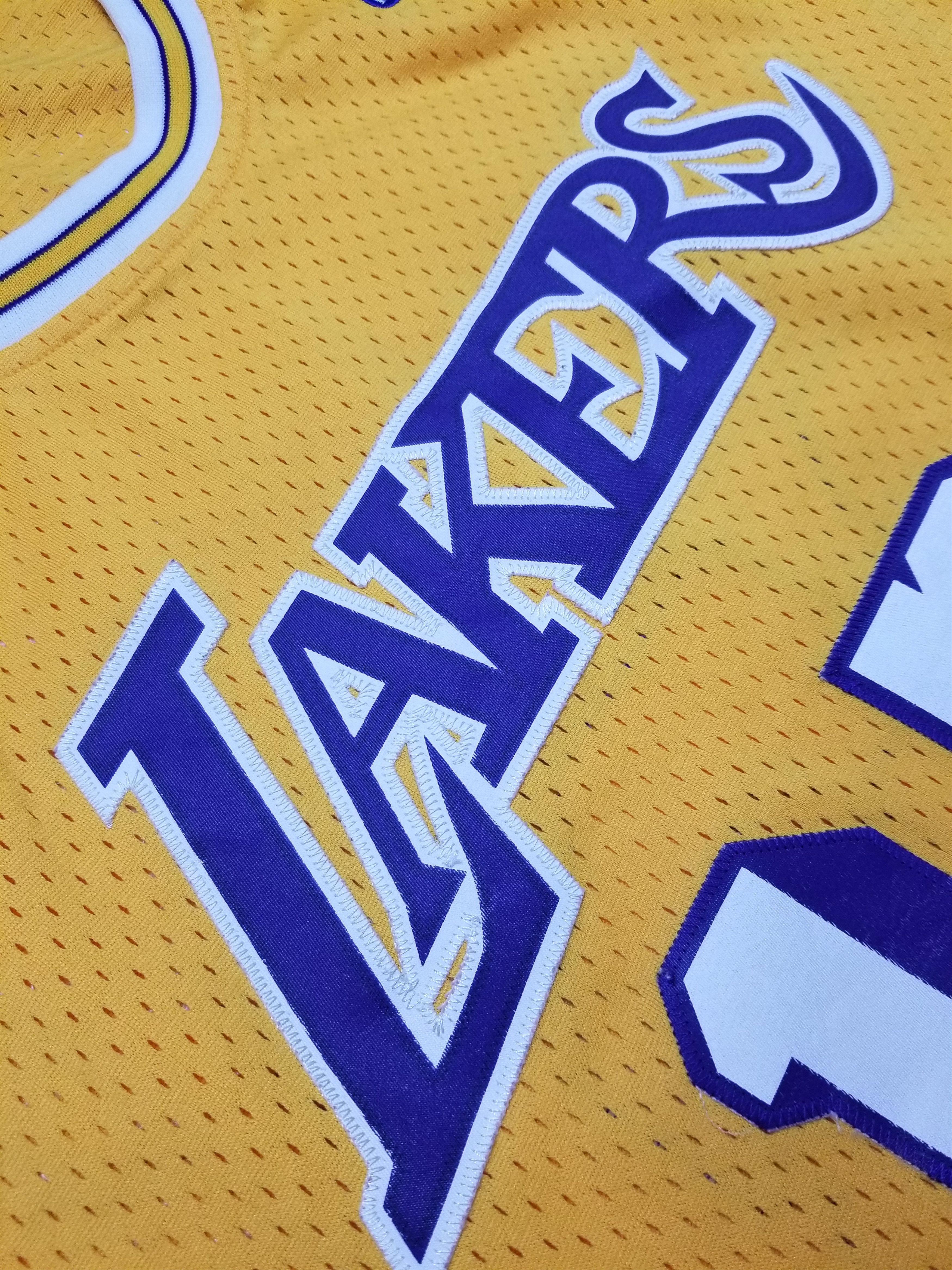 Adidas Adidas Wilt Chamberlain LA Lakers NBA Jersey Size US L / EU 52-54 / 3 - 8 Thumbnail