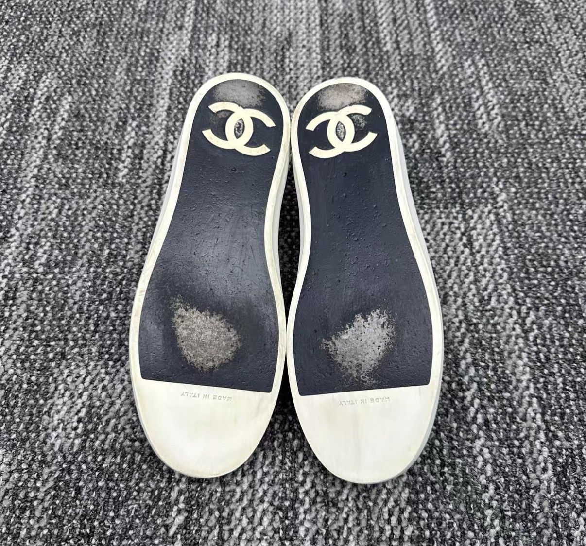 Chanel Chanel Blue & White Colorblock Slip-On Sneakers J42 Size US 7.5 / IT 37.5 - 6 Thumbnail