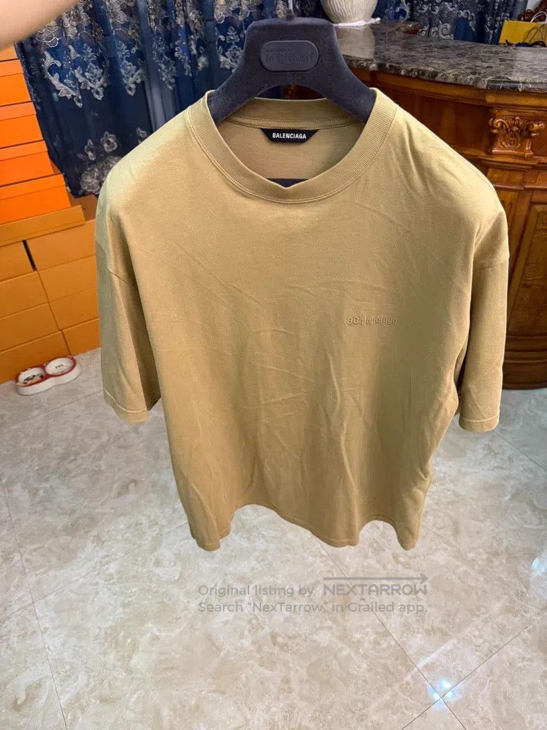 Balenciaga Balenciaga Short Sleeve T-Shirt Size US S / EU 44-46 / 1 - 1 Thumbnail