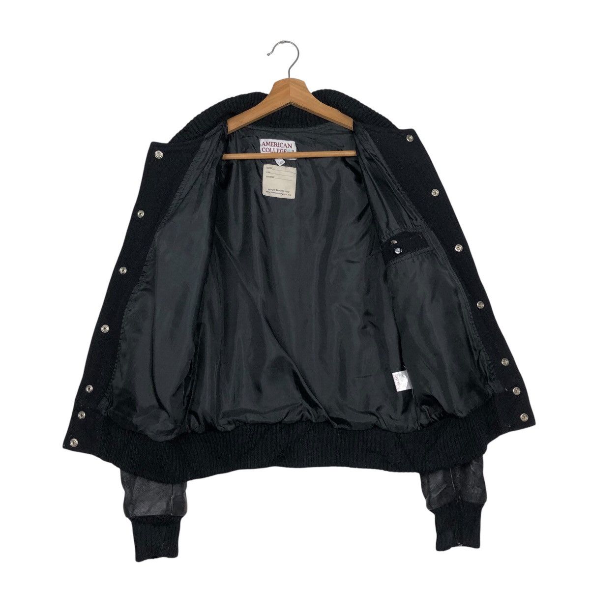 Japanese Brand 📌Iconic Black Vtg Varsity Leather Jacket American College Size US XS / EU 42 / 0 - 14 Thumbnail